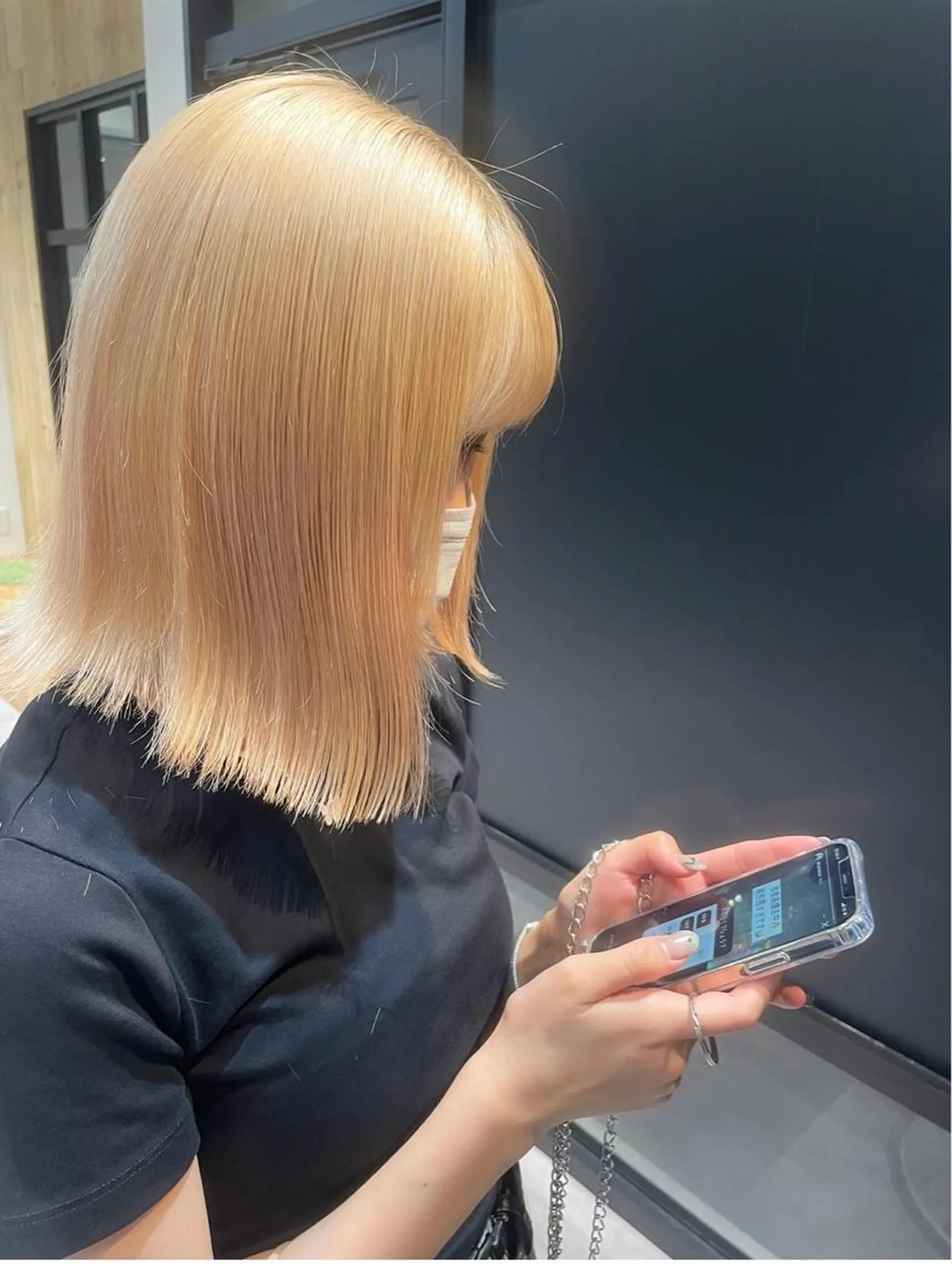 ショート ボブ デート ハイライト 髪質改善 韓国風ヘア ヘアカラー トリートメント 【20代ダメージ毛に 髪質改善】のヘアスタイル