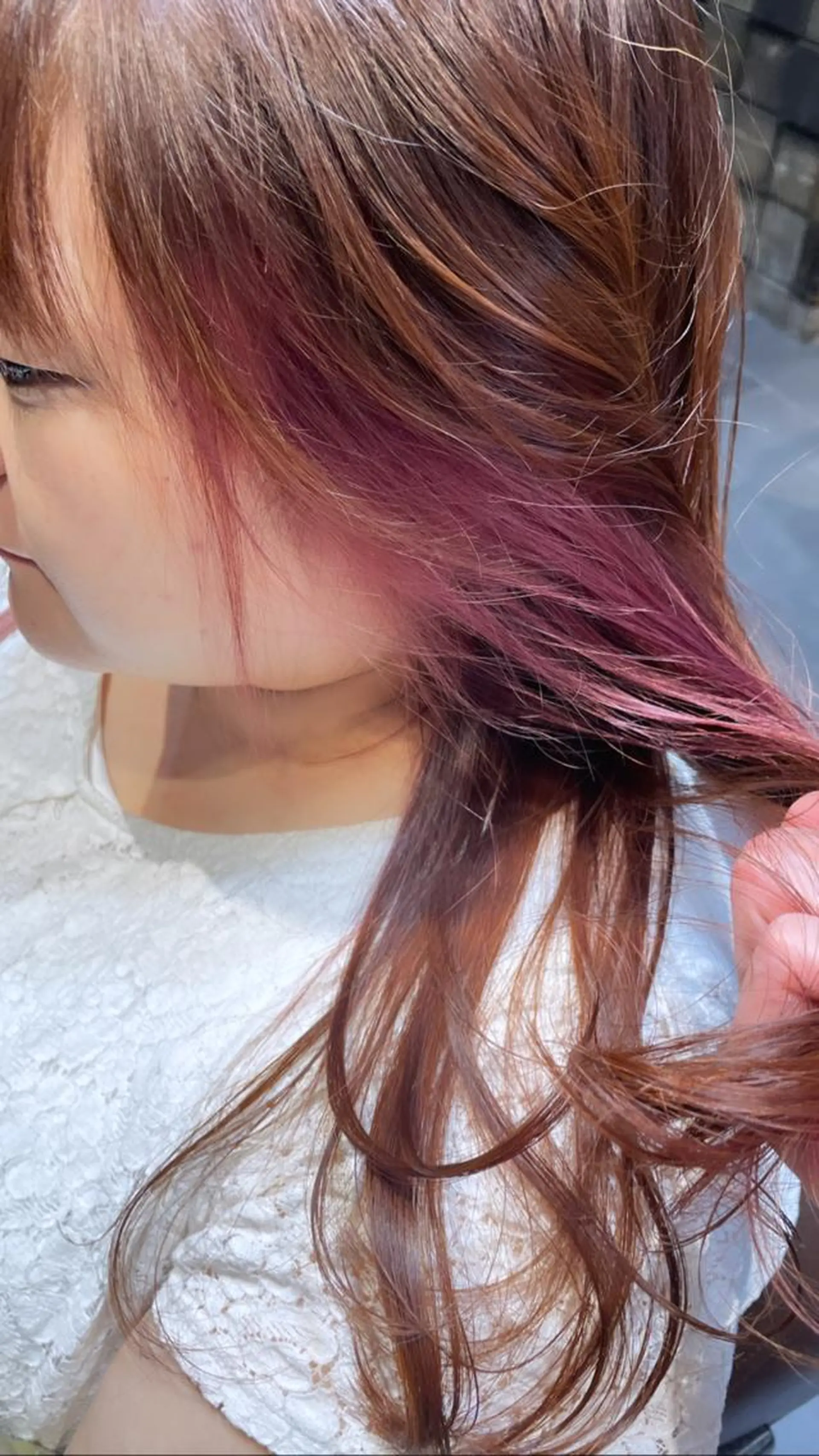 セミロング カラー ブリーチ＆縮毛矯正 🧸ともき🧸のヘアスタイル