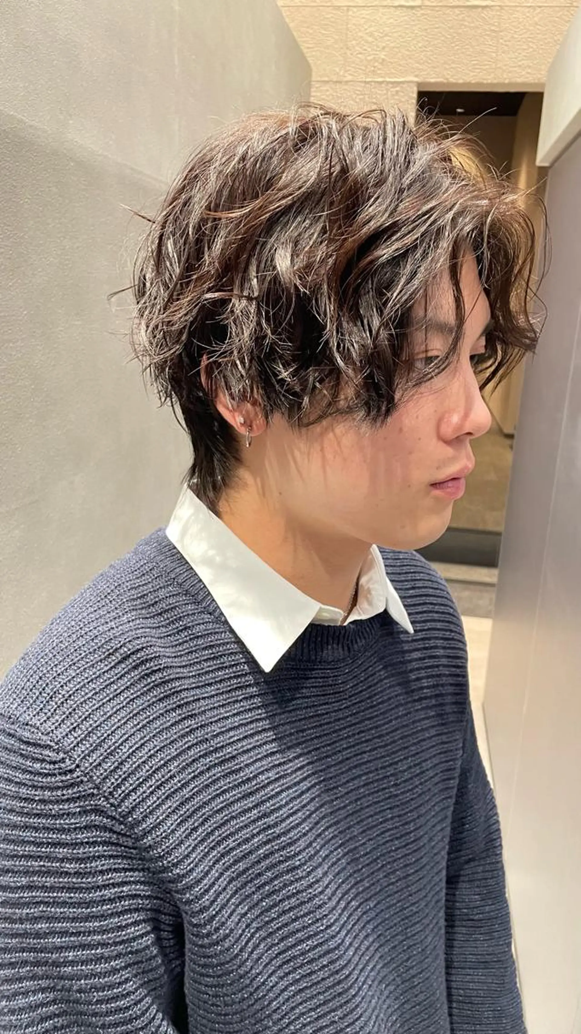 カラー ヘアアレンジ メンズ メンズウルフカット ウルフカット EMANONシェアサロン心斎橋店所属・韓国メンズヘア　ミル クティボブ　足立佳代のヘアスタイル
