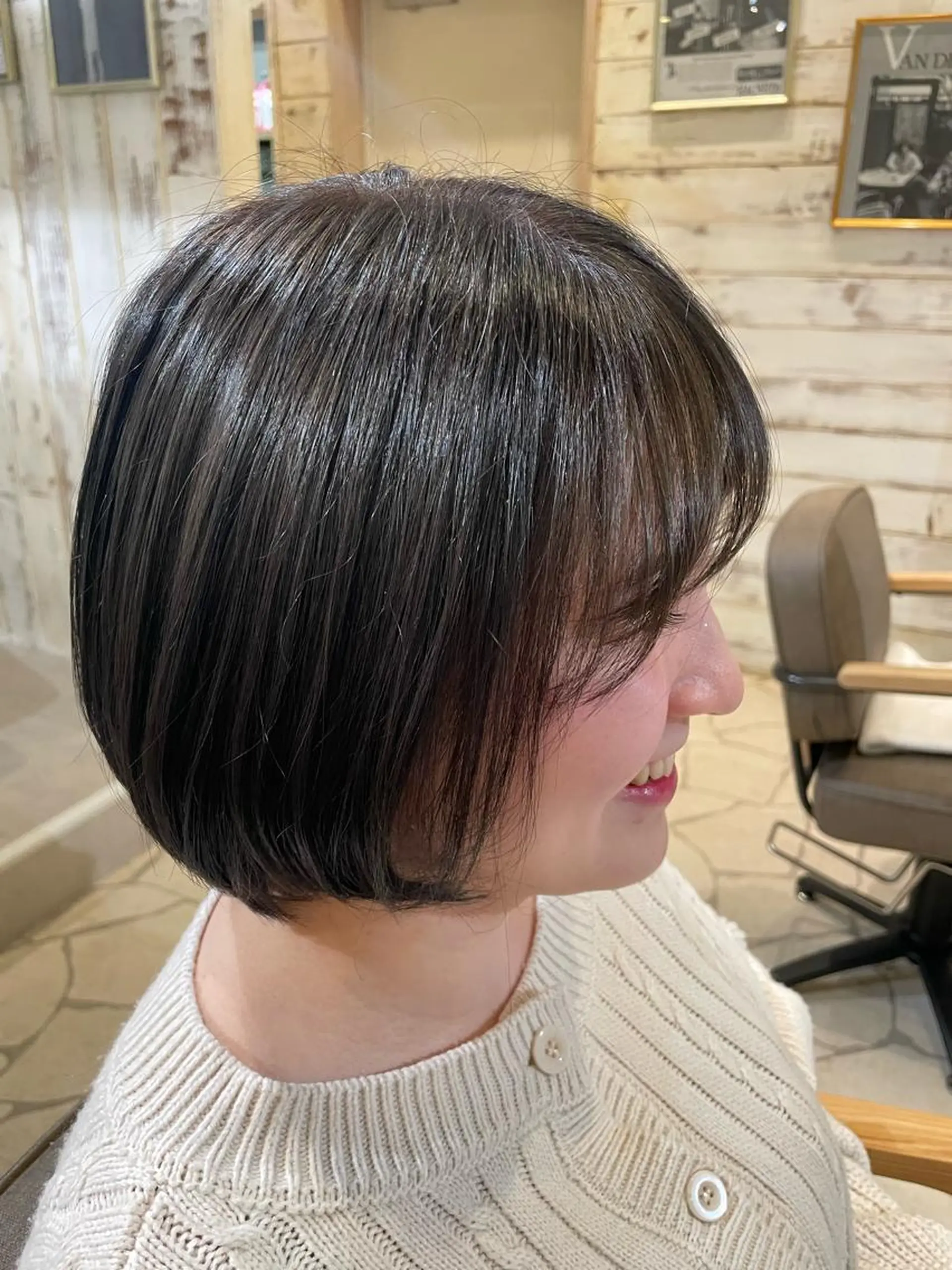 ショート カラー ブラウンカラー バイオレットカラー バイオレットブラウン スリールヘアー所属・🖤nako/艶髪/ 透明感カラー🖤のヘアスタイル
