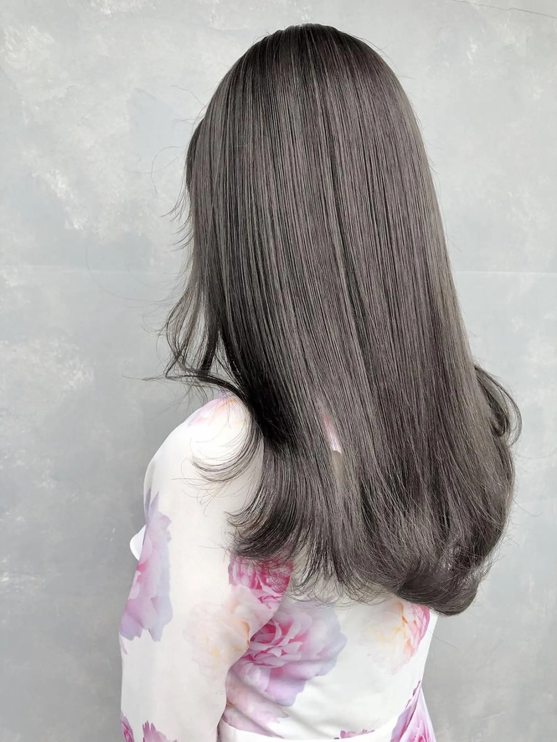 カラー 透明感カラー グレージュ 髪質改善 米倉 一輝のヘアスタイル