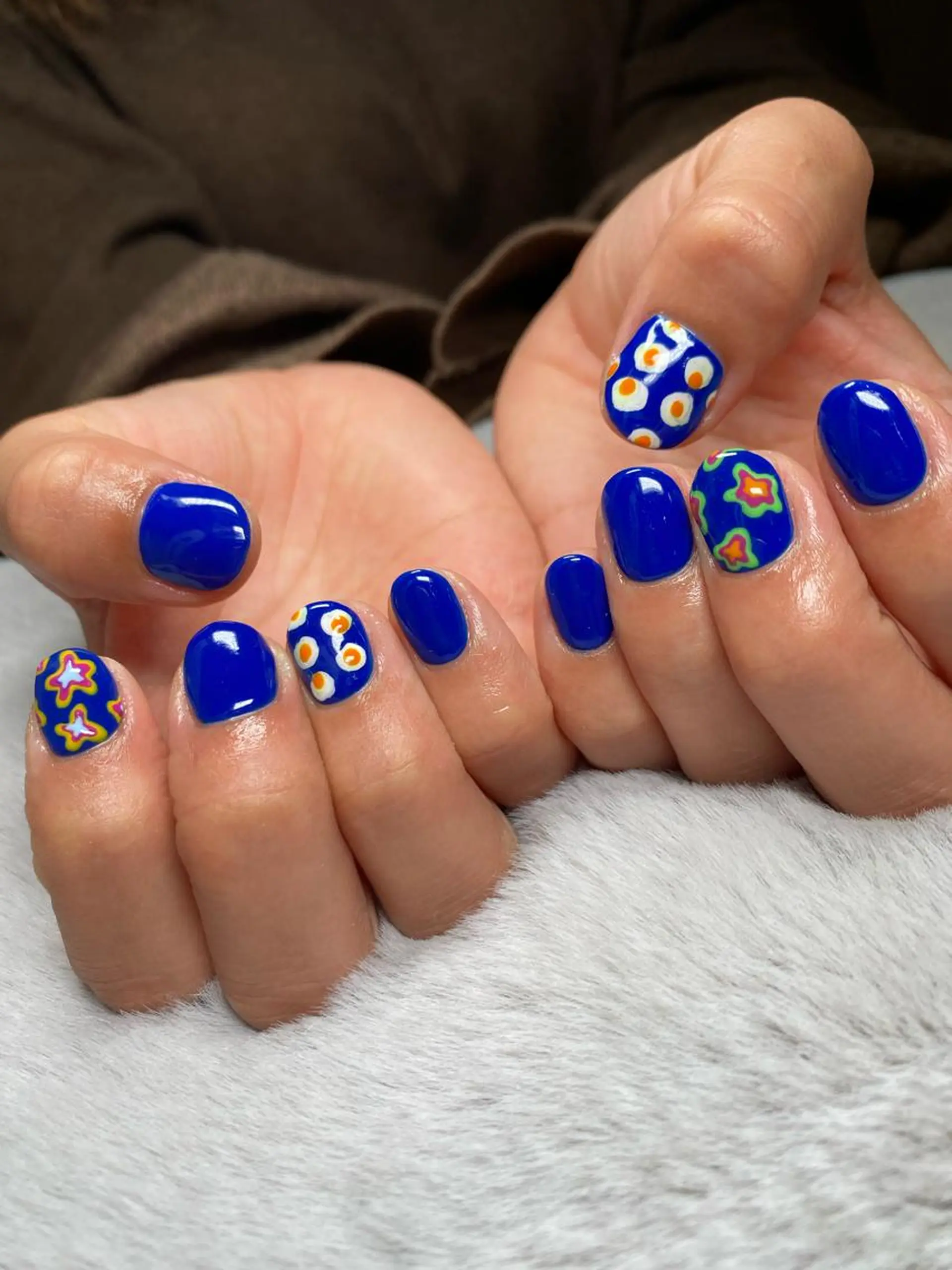ネイル ブルー 長さ出し ラメ(グリッター) ワンカラーネイル シンプルネイル Bianca 美浜店 masuのネイルデザイン
