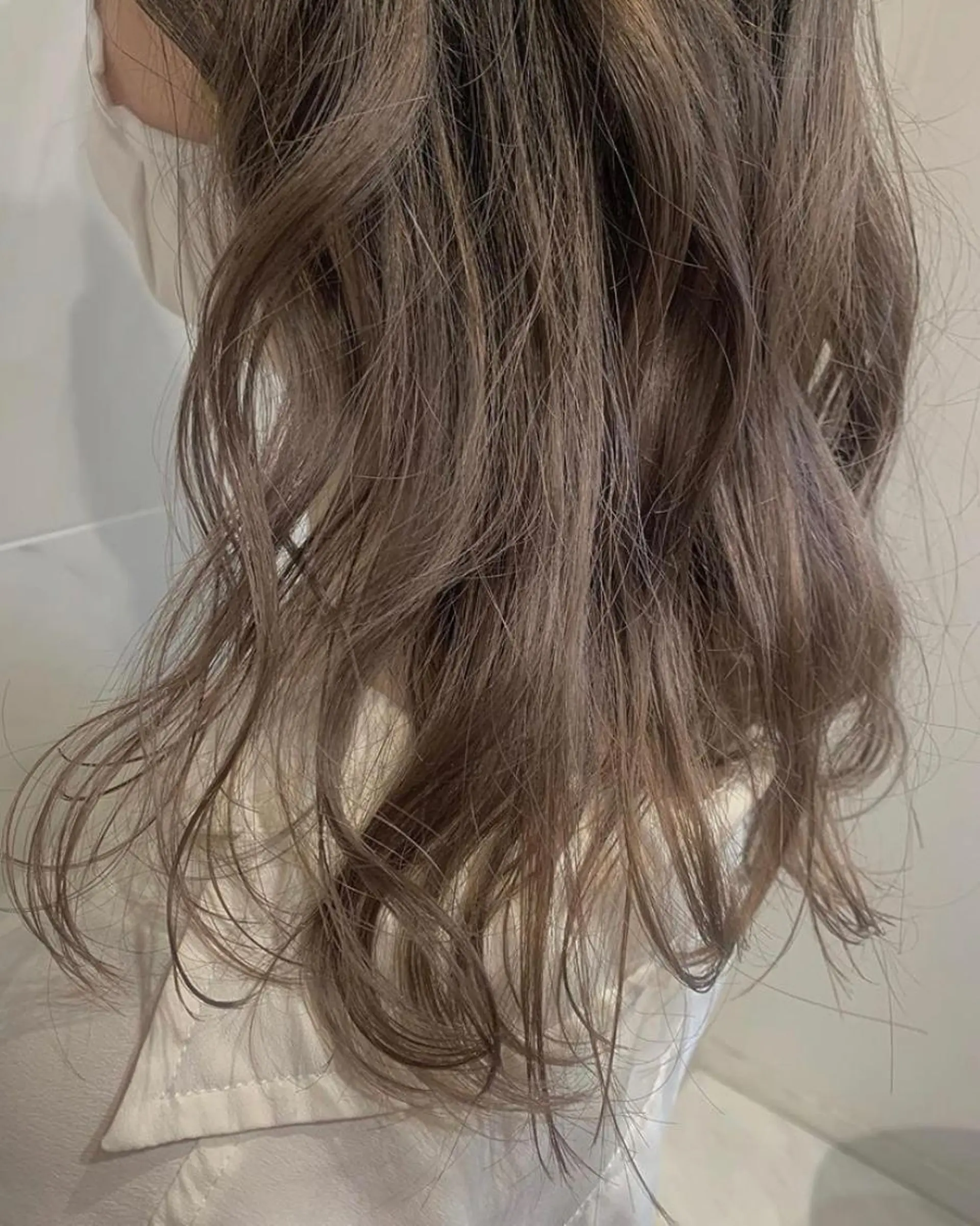 カラー ラベンダー/レイヤー カット🤎mamiのヘアスタイル