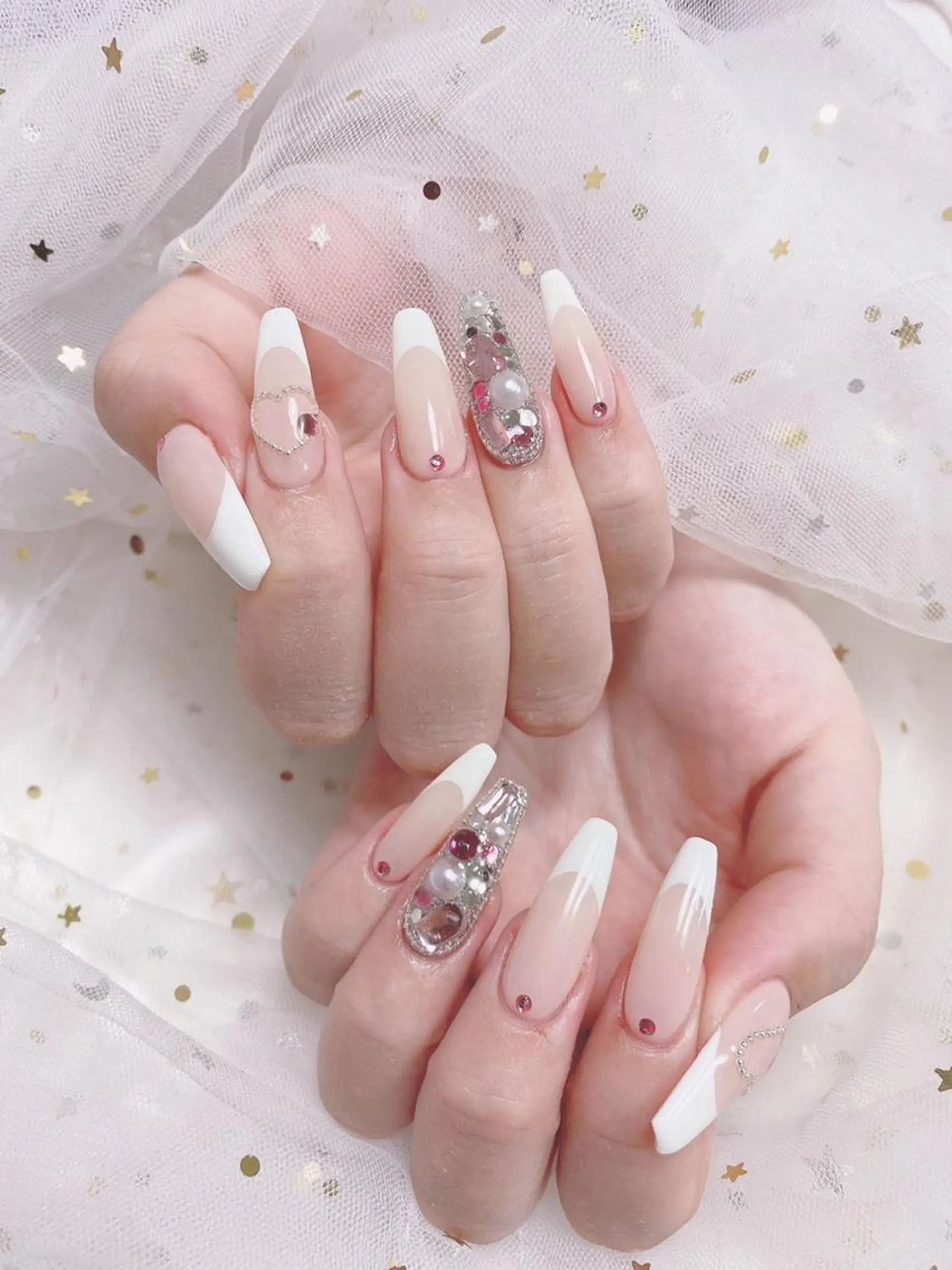 ネイル ジョリ En 💞🦋のネイルデザイン