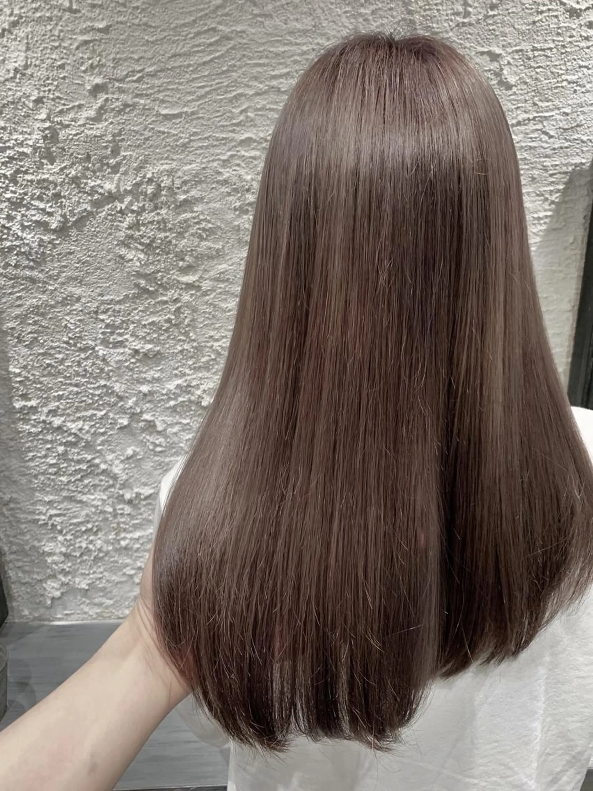 ロング カラー グレージュ 堀 直人のヘアスタイル