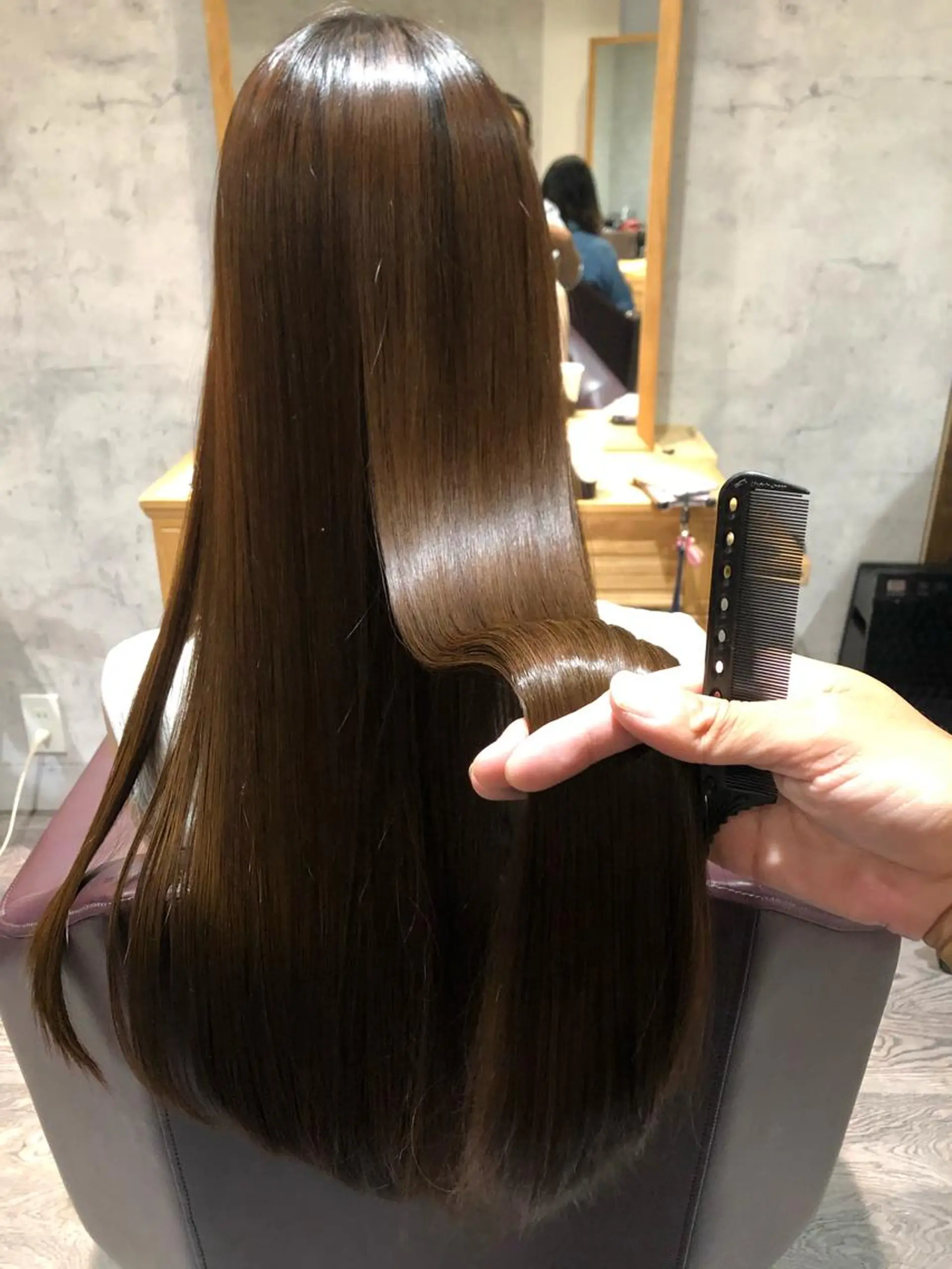 ロング トリートメント 髪質改善 MAKIのヘアスタイル