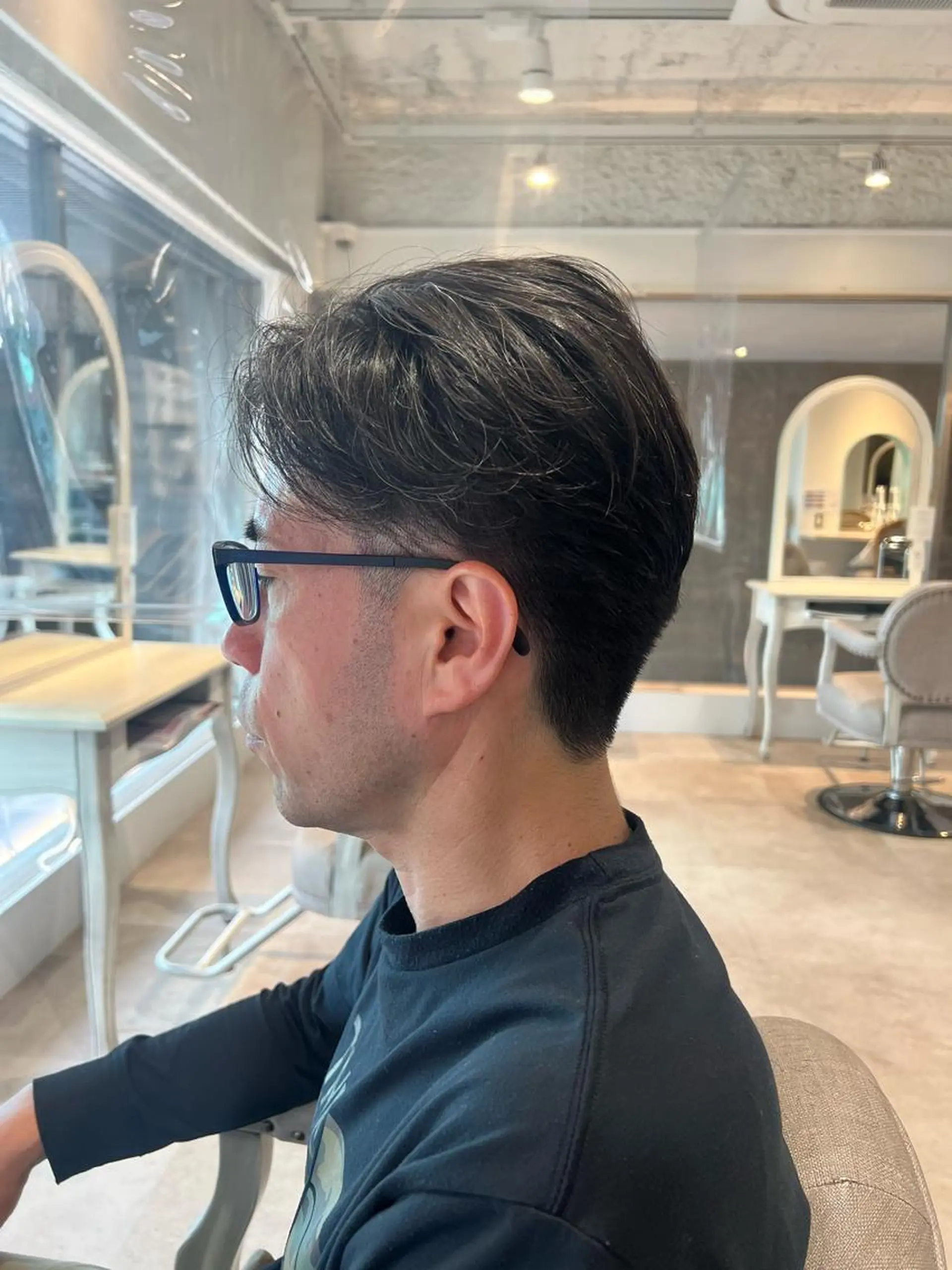 メンズ カット ミカ/名駅/レイヤー /ブリーチなしカラーのヘアスタイル