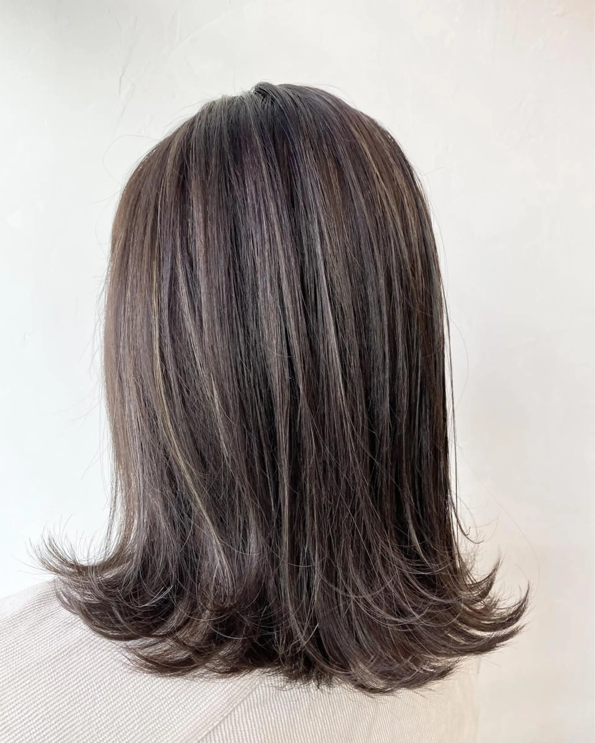 ミディアム ハイライト カット ヘアカラー トリートメント HairSalonArc-en-ciel所属・ヘアーサロン アルカンシエルのヘアスタイル