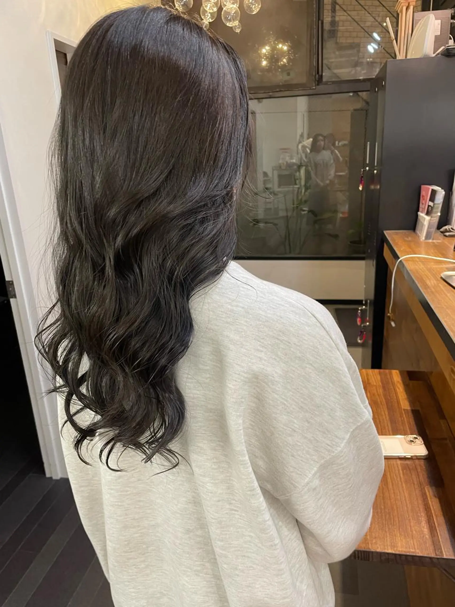 ロング カラー Stir maison[ステアメゾン]所属・layer cut /MIKUのヘアスタイル