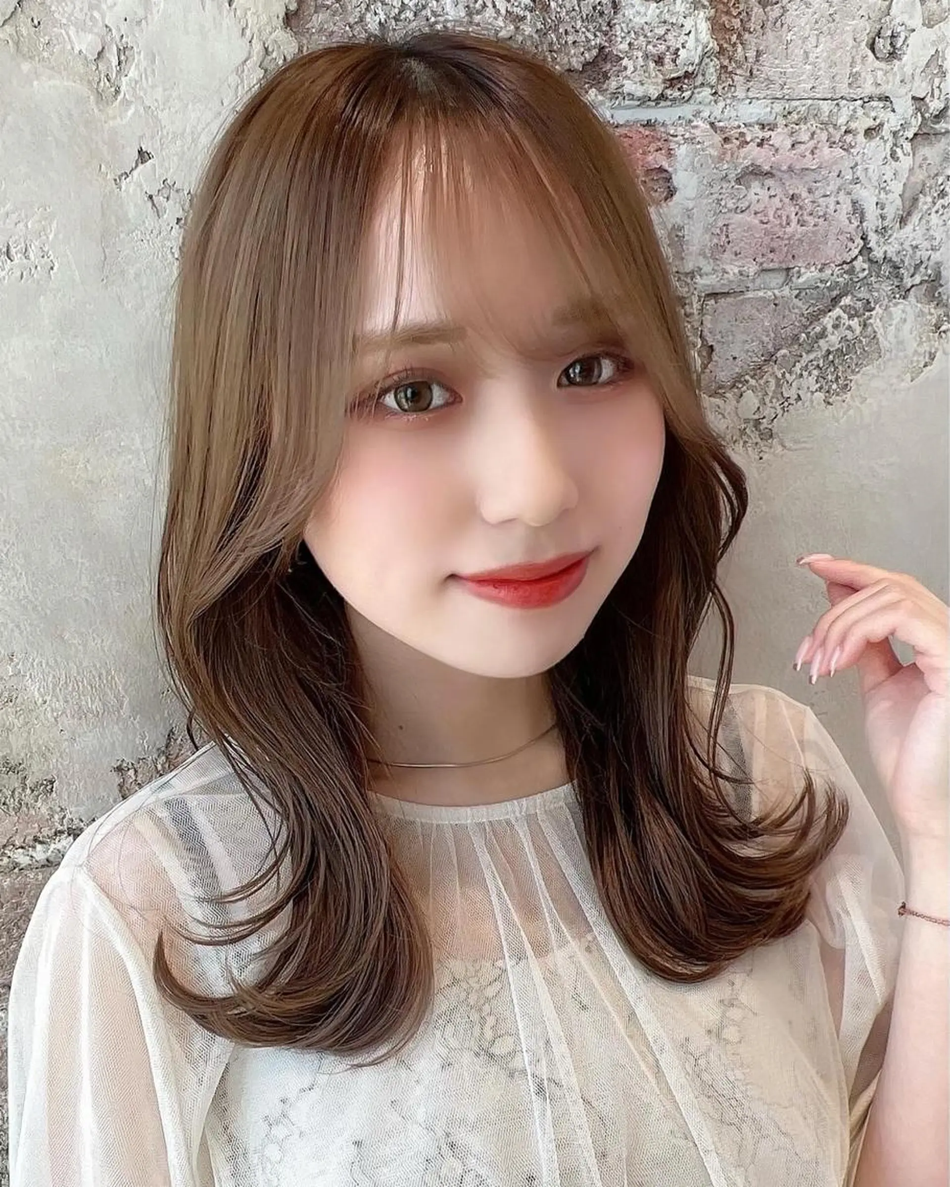 セミロング カラー ベージュカラー ブラウンカラー くびれヘア 髪質改善 縮毛矯正 カット ヘアカラー トリートメント 🧡くびれヘア/前髪 顔周り🧡久原結衣のヘアスタイル