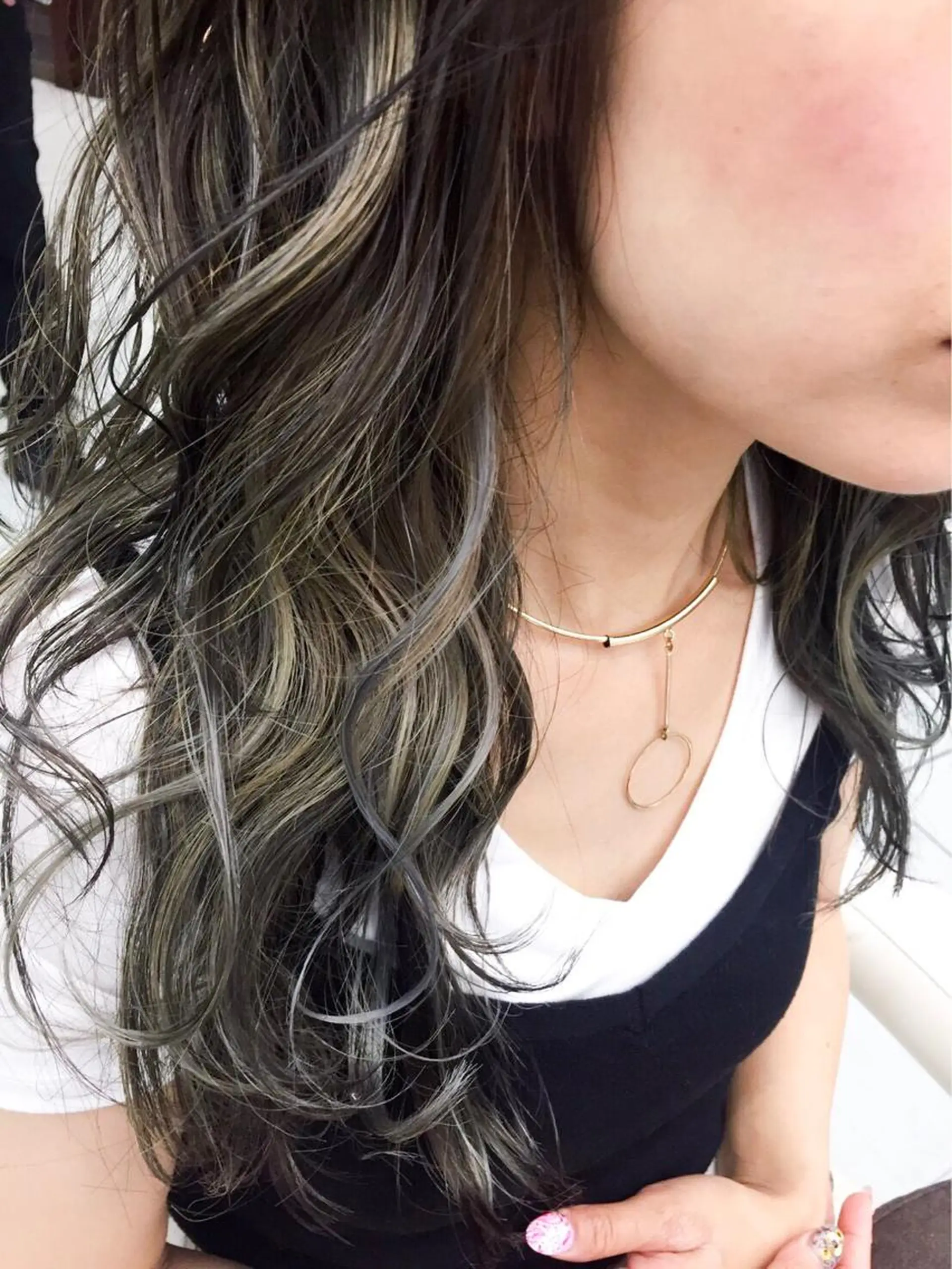 ロング ハイライト ブリーチ無しカラー 👑店長　平松　由のヘアスタイル
