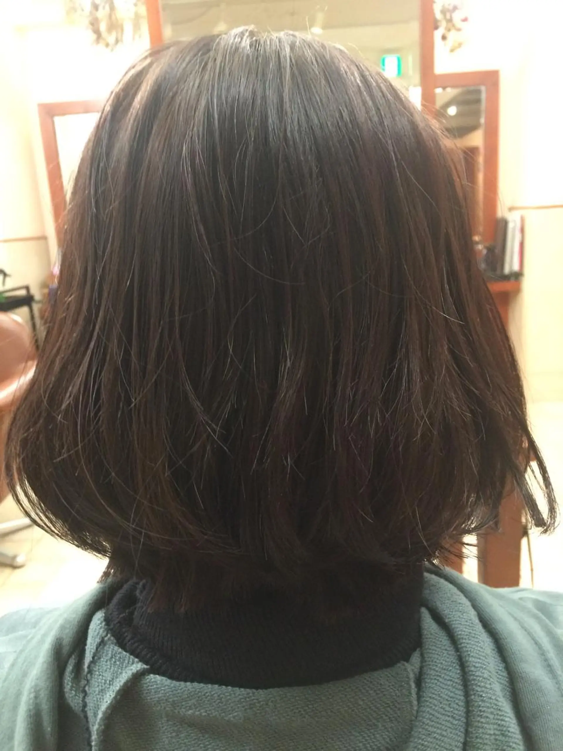 ショート カラー パーマ ヘアアレンジ メンズパーマの巨匠 鈴木純のヘアスタイル