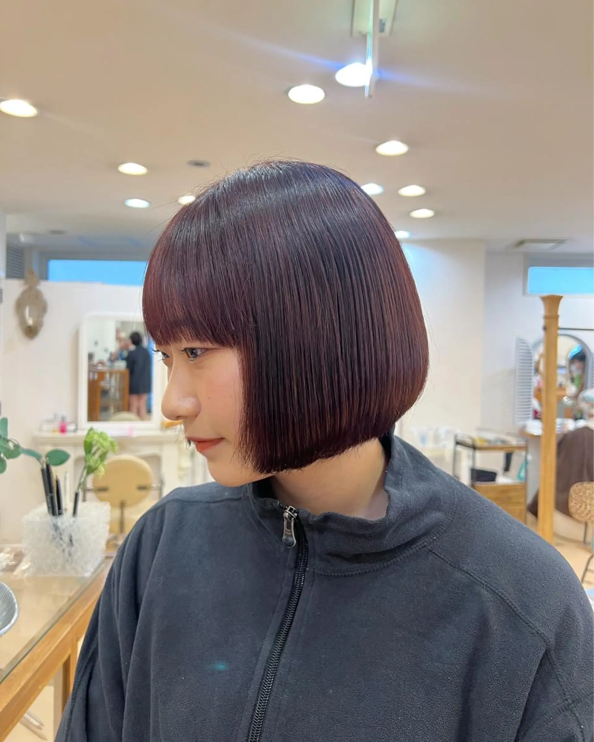 ショート カラー レッドカラー ボブ 伸ばしかけ ショートヘア ワイドバング カット 🌞陽向/ダウン/ メンズ/韓国🌞のヘアスタイル