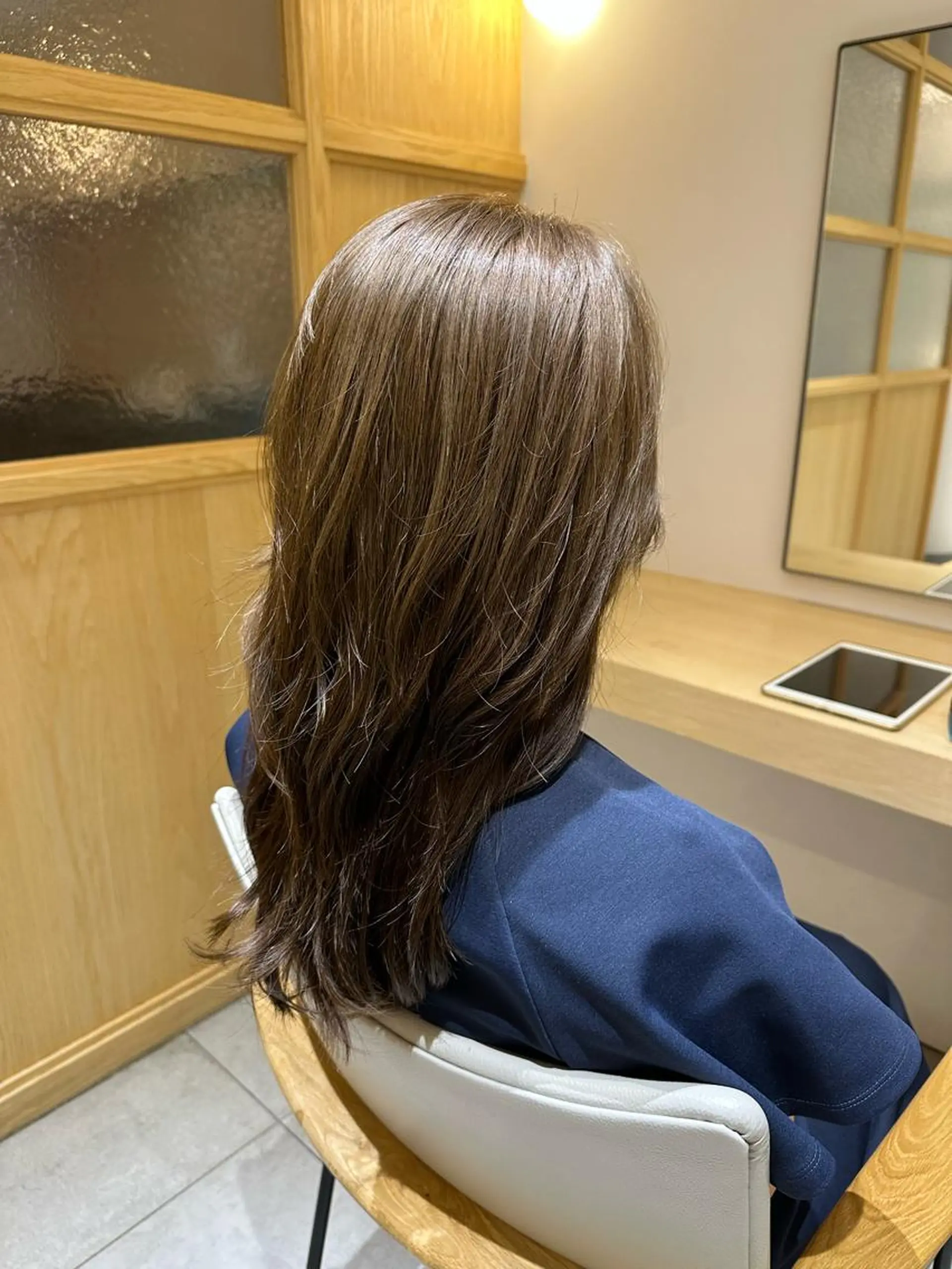カラー ベージュカラー 透明感カラー 和田 あおいのヘアスタイル