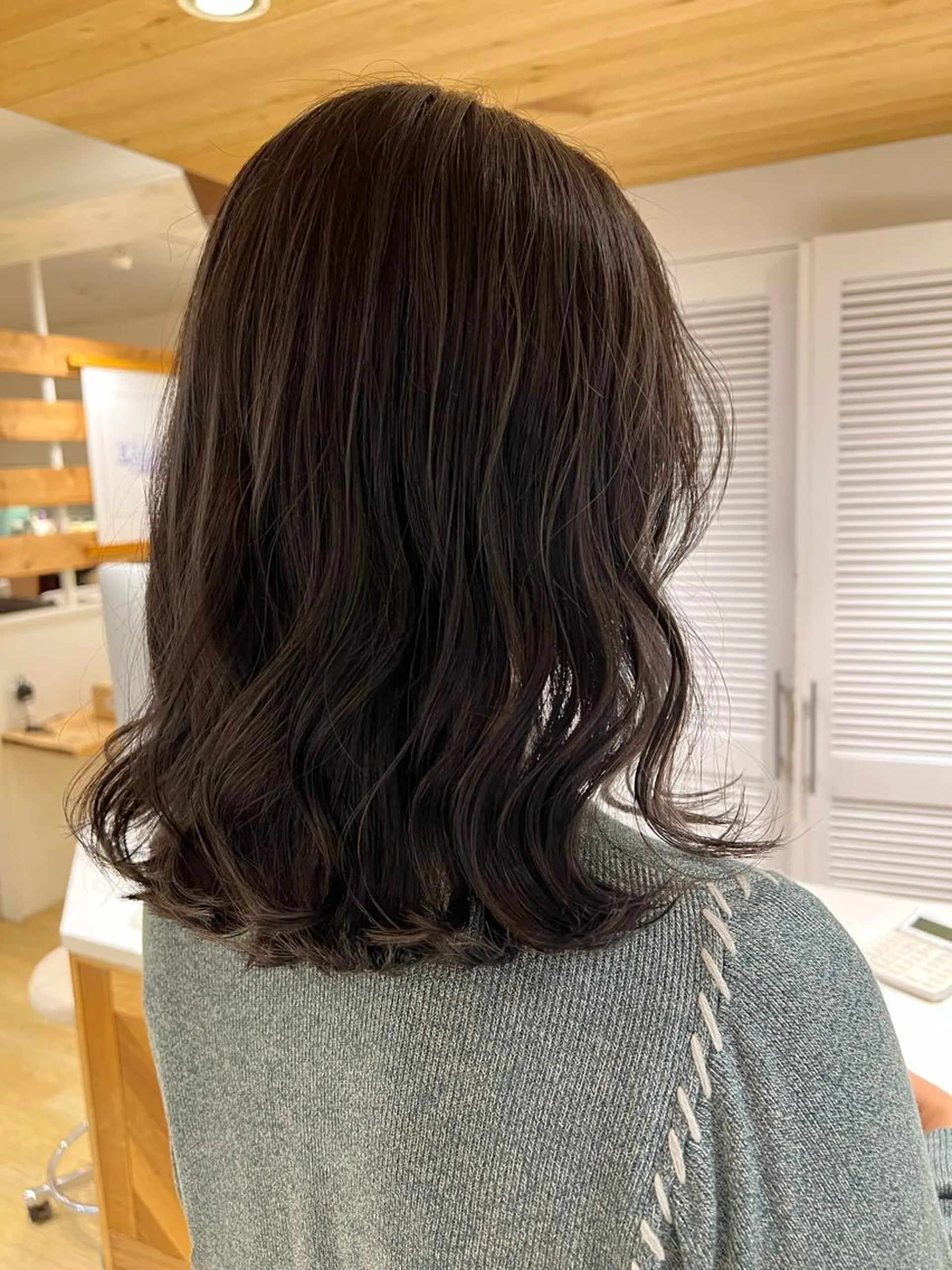 セミロング カラー ハイライトカラー ハイライト eight shinjuku所属・海外ヘア スタイルRIOのヘアスタイル