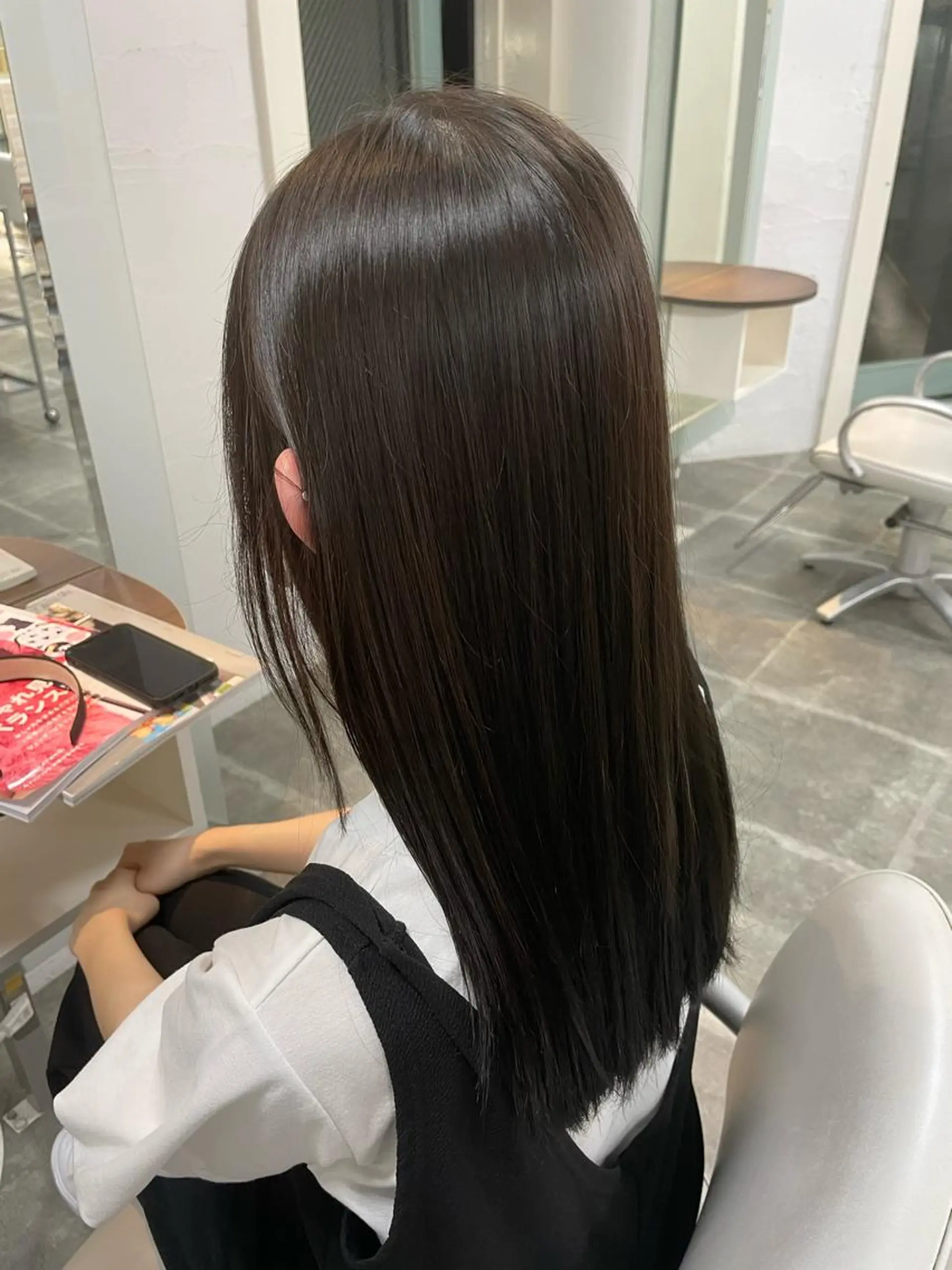 カラー アッシュ アッシュブラウン ブラウンカラー est hair mar所属・ami .のヘアスタイル