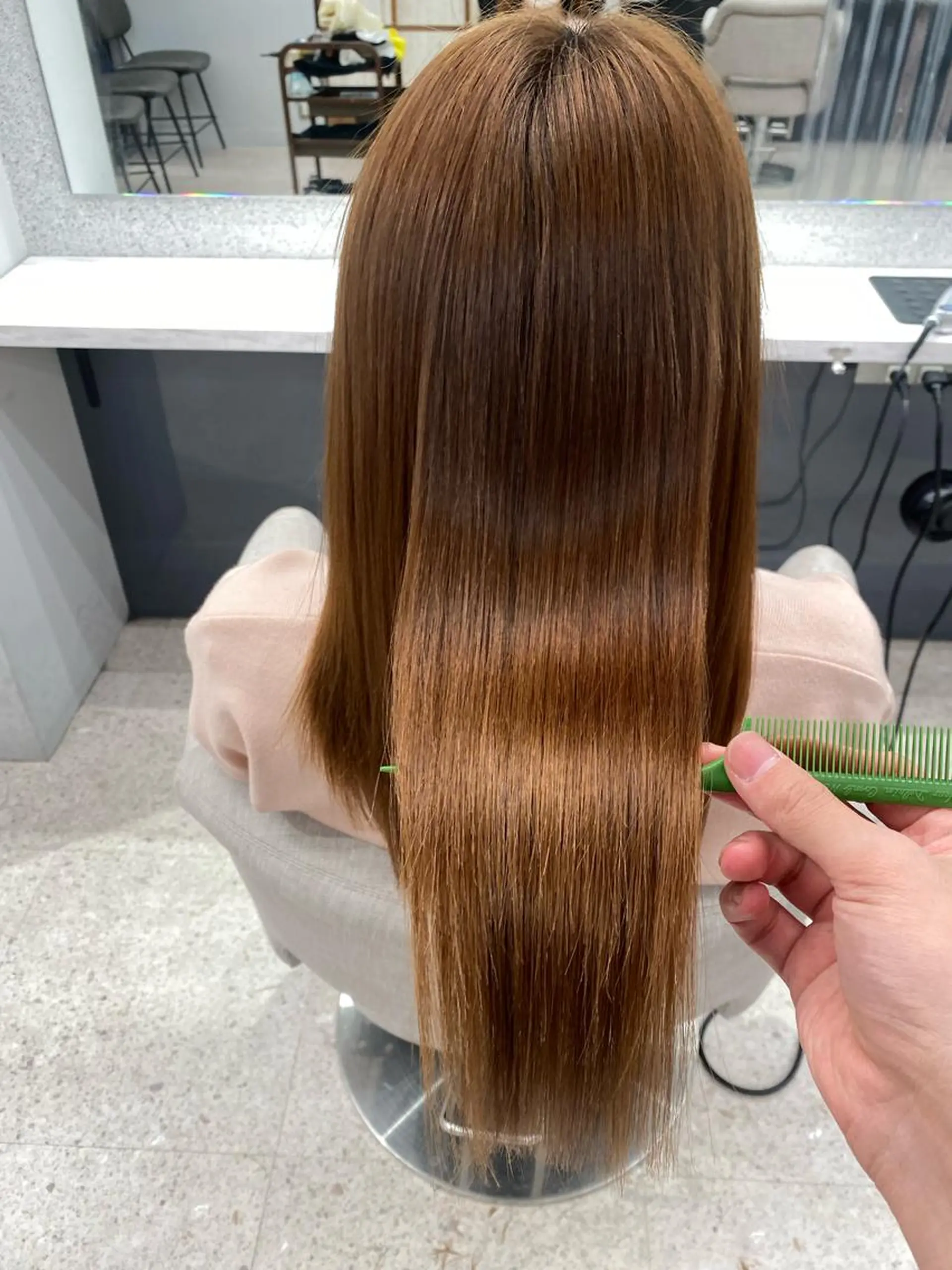 ロング カット ヘアカラー 縮毛矯正 トリートメント 京都レイヤーカット/ 縮毛矯正/羽柴りくのマツエク・マツパデザイン