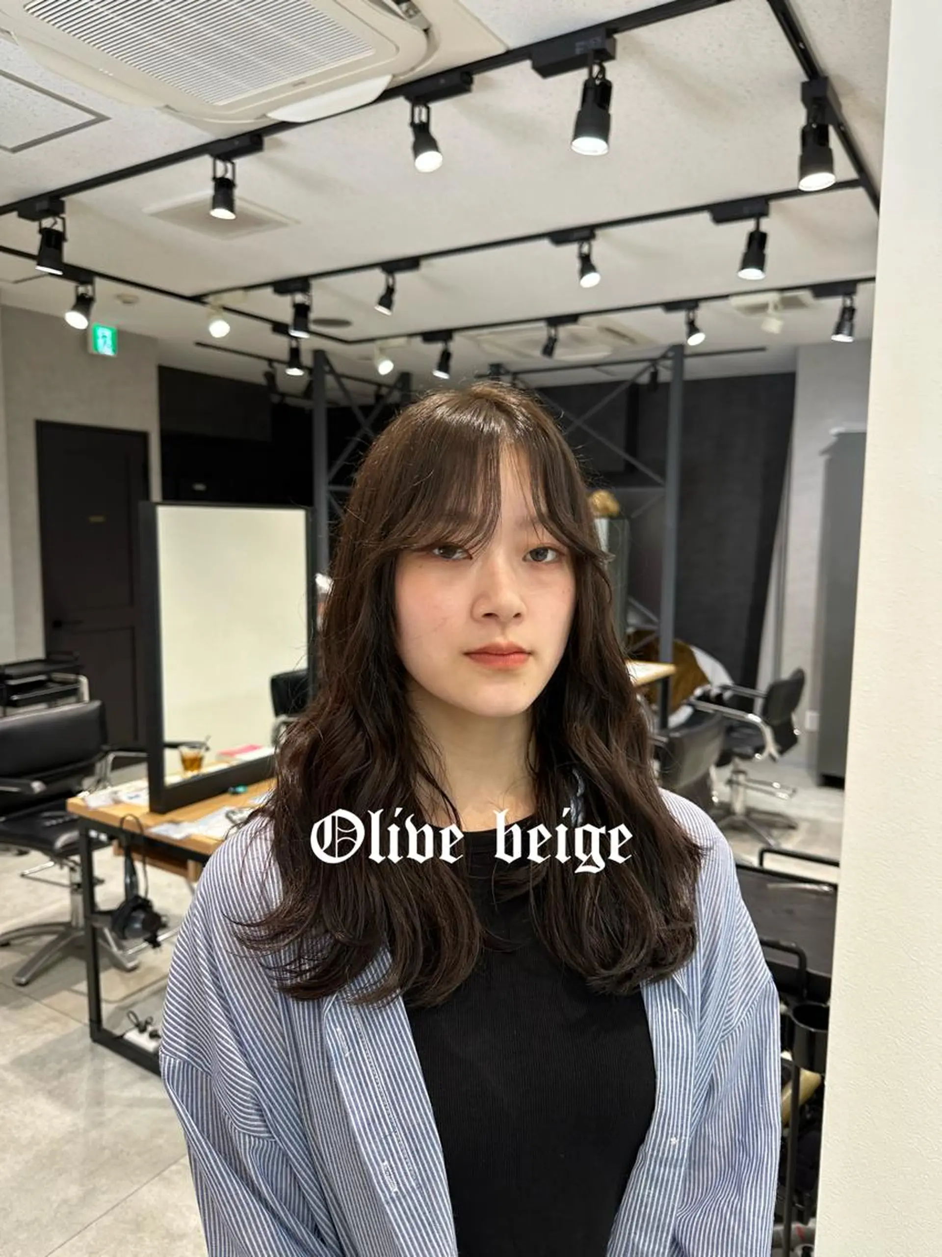 セミロング 韓国風ヘア レイヤーカット メンズパーマ特化 Gakutoのヘアスタイル