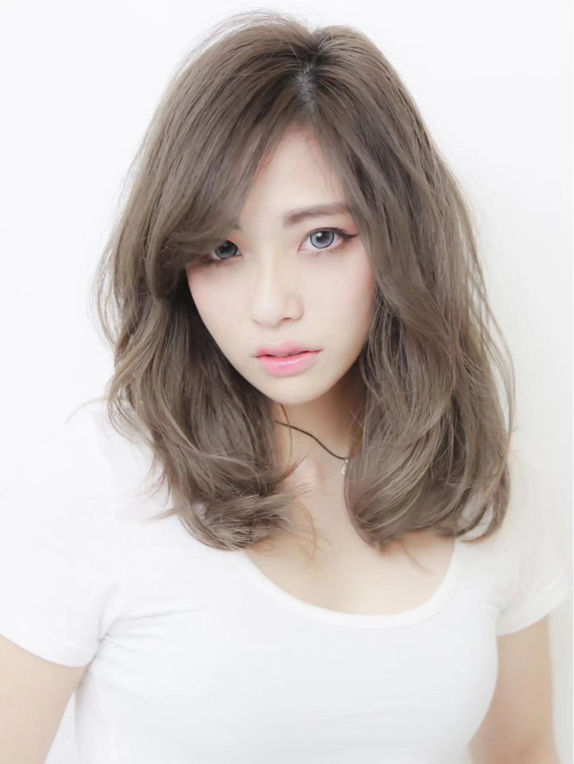 ミディアム 透明感カラー🫧 🕊古川のヘアスタイル