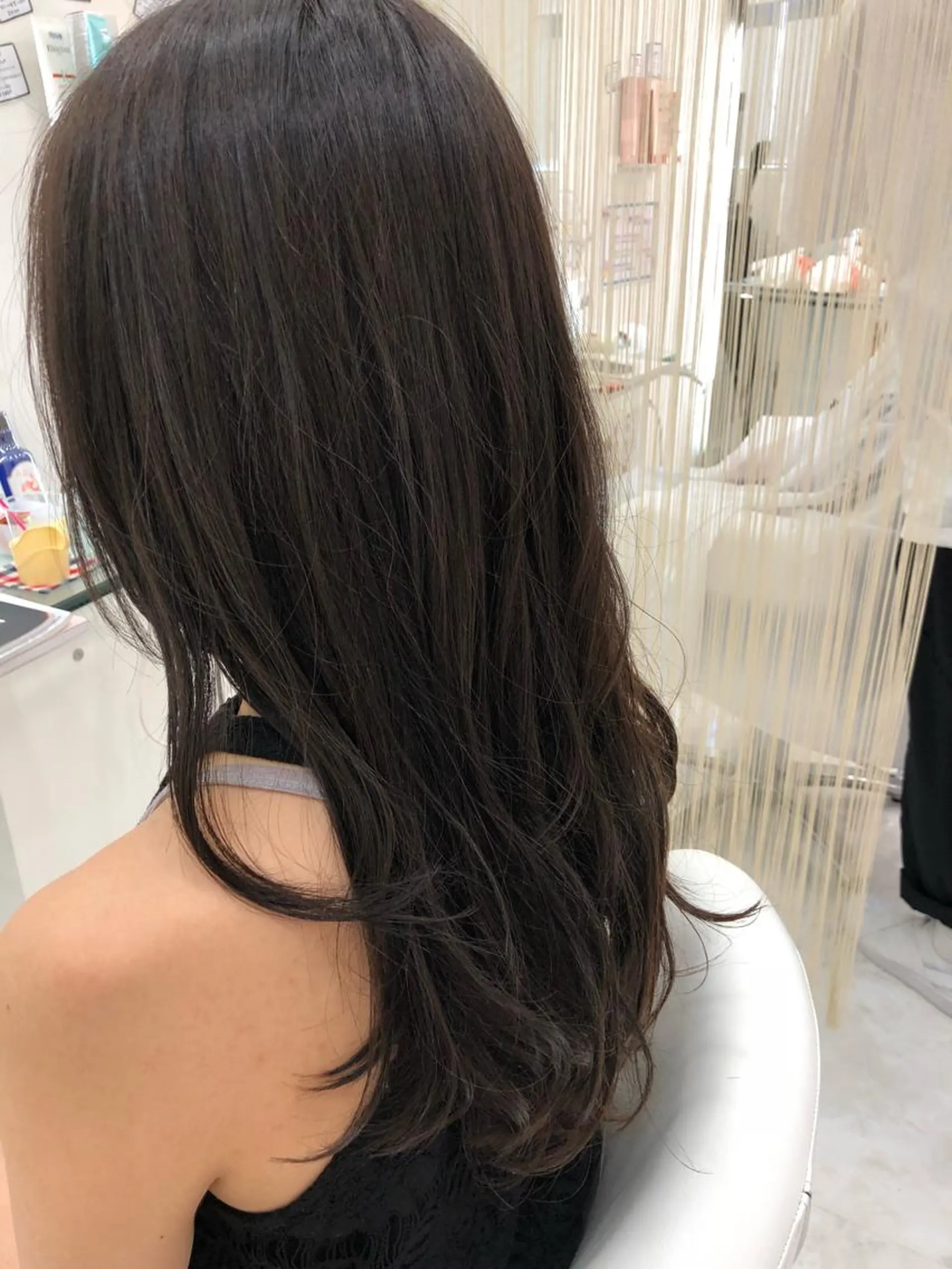 ロング カラー グレージュ 佐藤 祥太のヘアスタイル