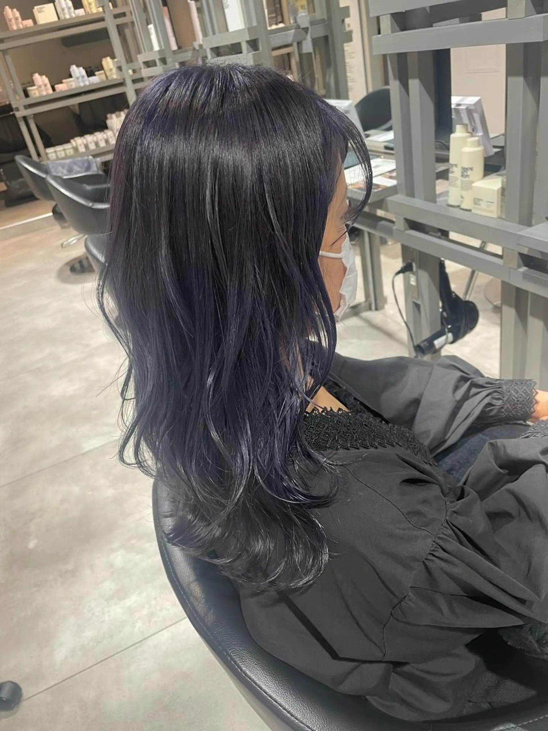 ミディアム カラー ブルーカラー ブルーバイオレット バイオレットカラー ヘアカラー トリートメント ブリーチ👩‍🦳/ ‪✂︎MANAMIのヘアスタイル