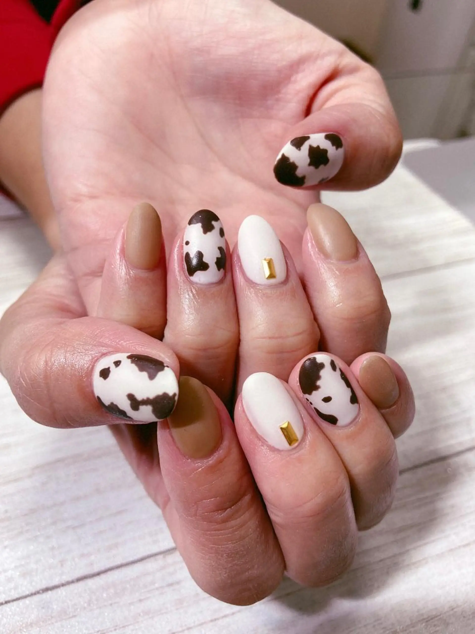 ネイル ハンドネイル フットネイル Lokahi NAILのネイルデザイン