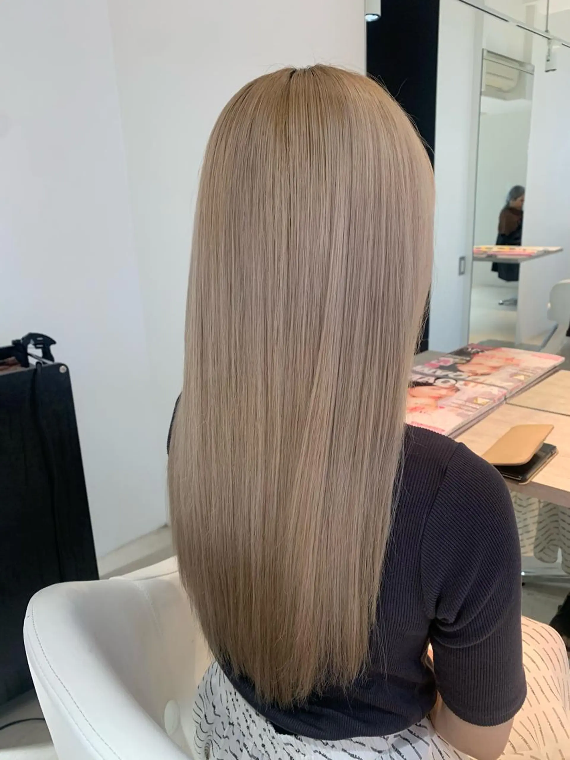 ロング カラー アクアカラー 髪質改善 トリートメント ヘアカラー トリートメント ✨髪のソムリエ✨ 岩川和生（店長）🦄のヘアスタイル