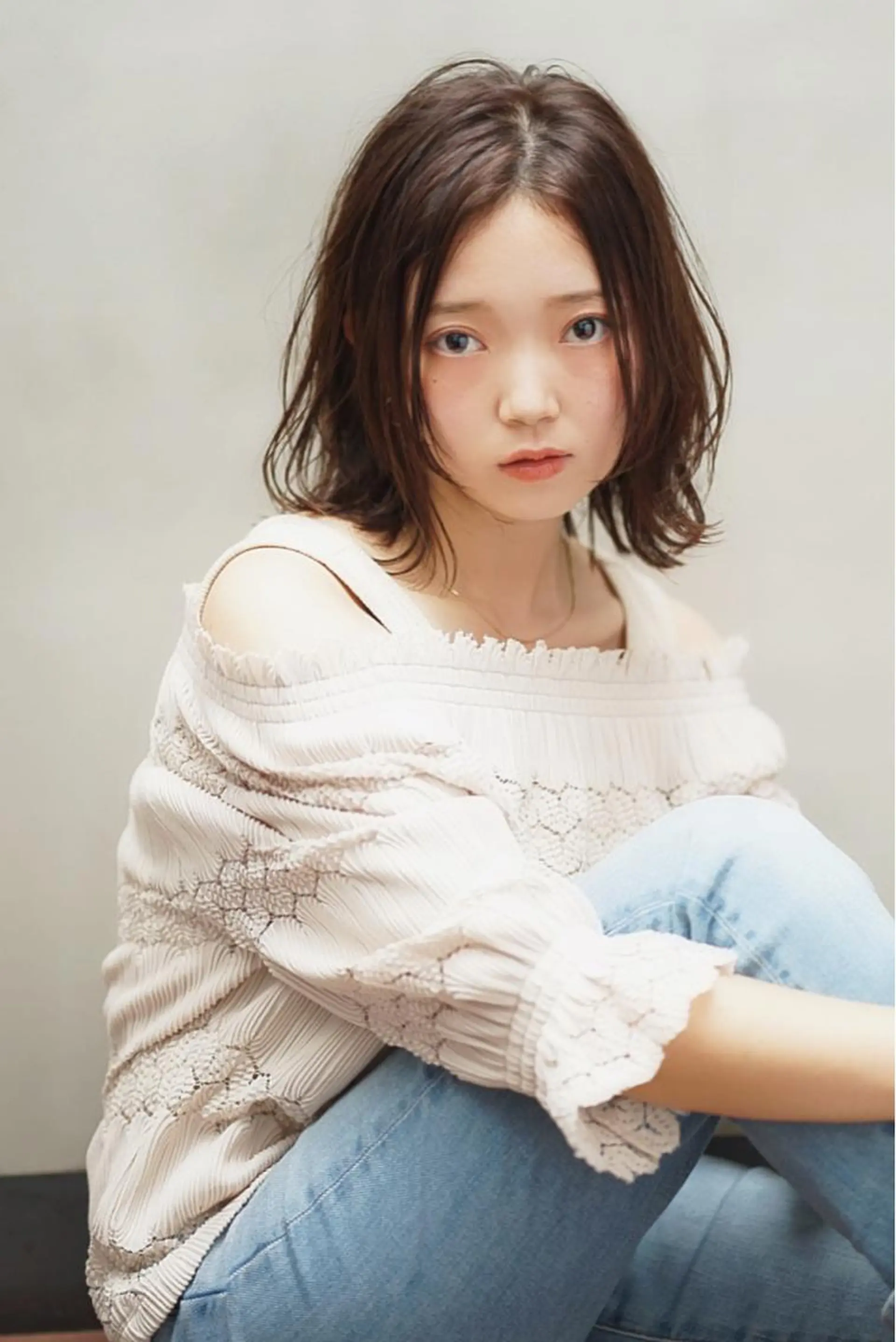ミディアム 萩原 仁のヘアスタイル