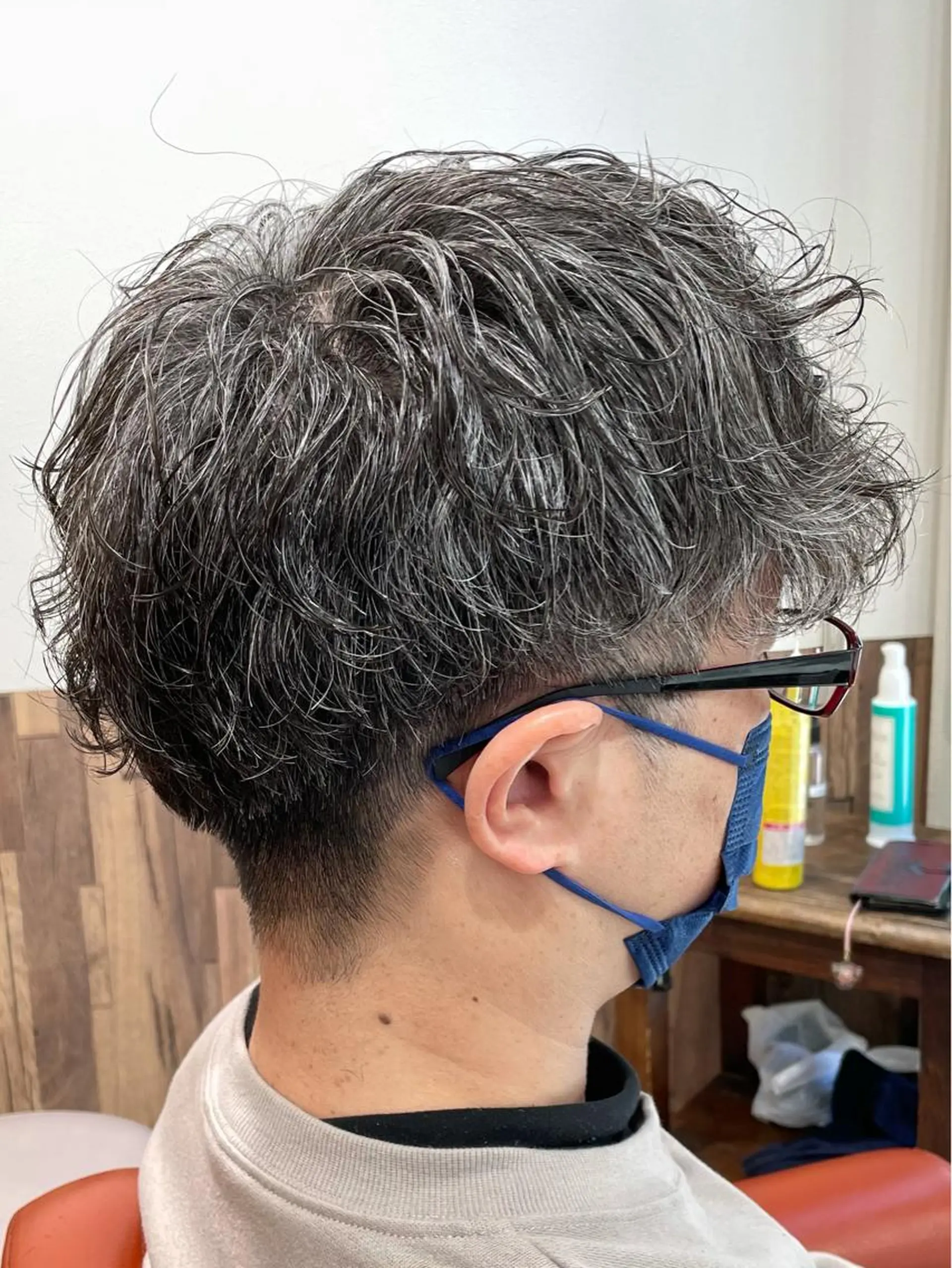 ショート パーマ メンズ 井上 武輝のヘアスタイル