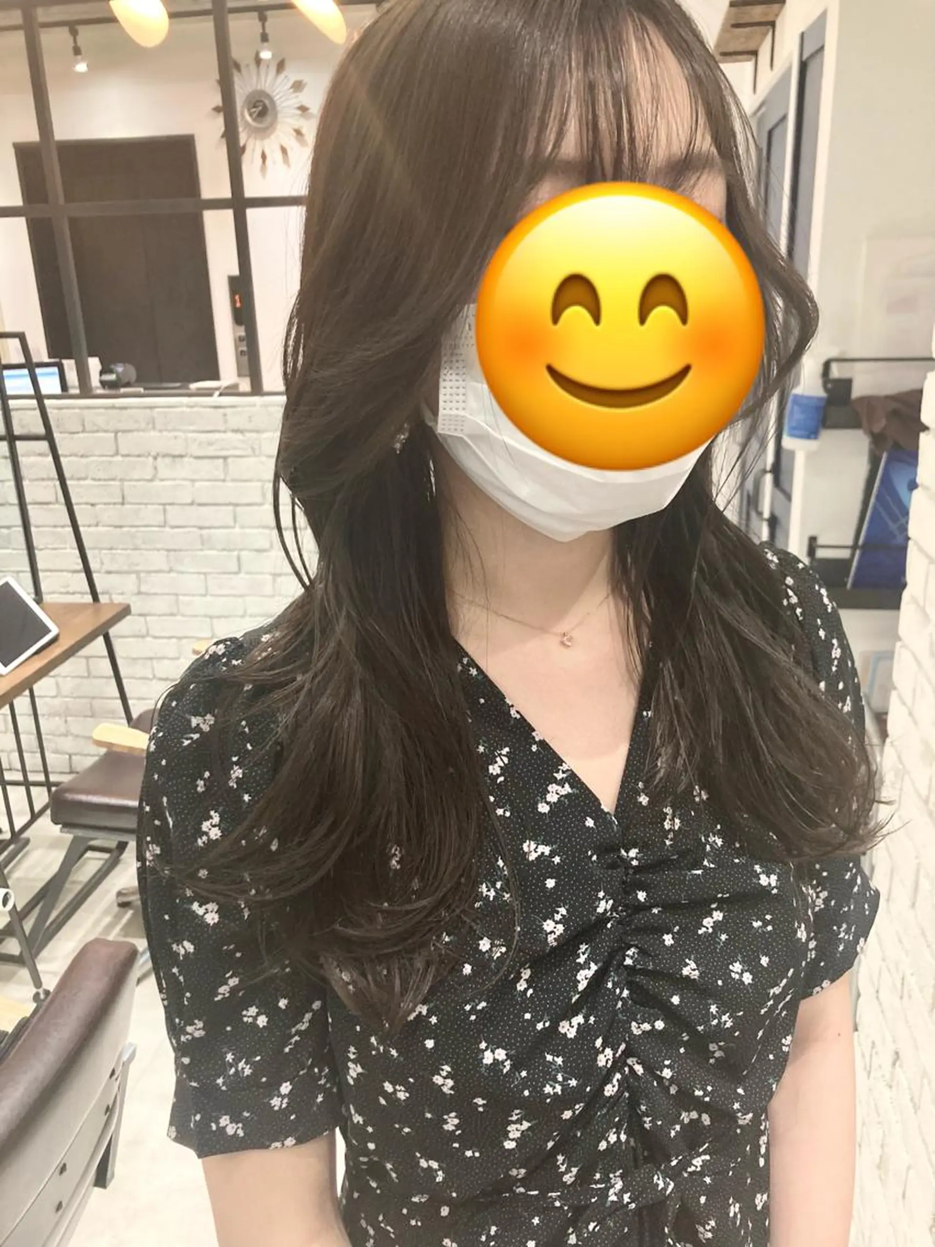 セミロング ヨシンモリ 🌈透明感カラー 韓 国ヘアこうたろうのヘアスタイル