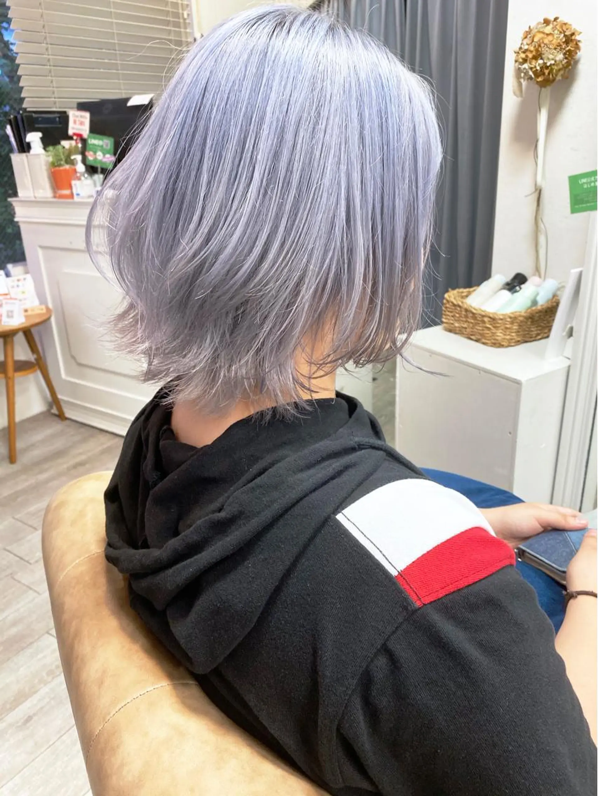 ショート カラー ブリーチ AMNESIA所属・やまなか りょうすけのヘアスタイル