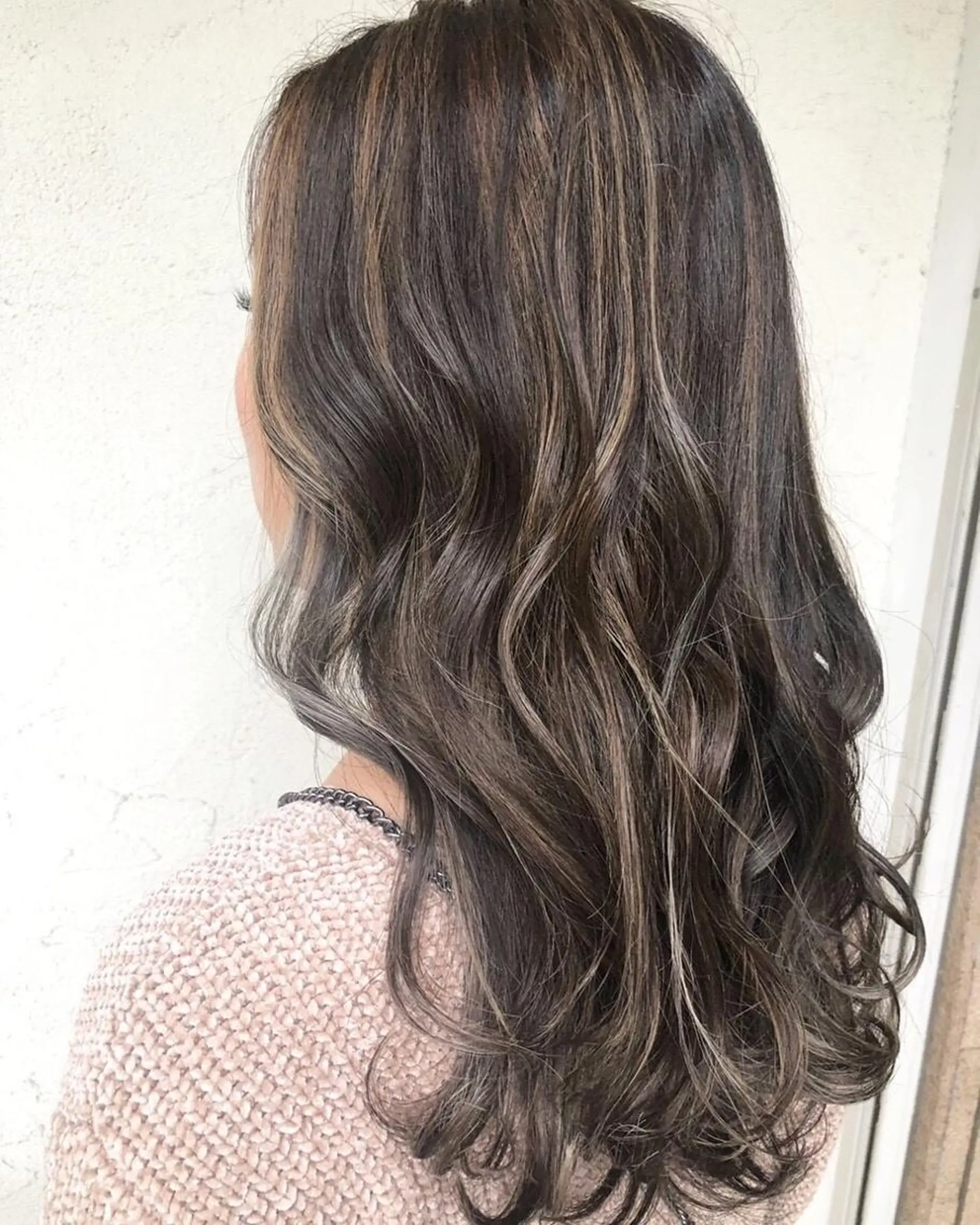 カラー シールエクステ/ ハイトーンカラーのヘアスタイル