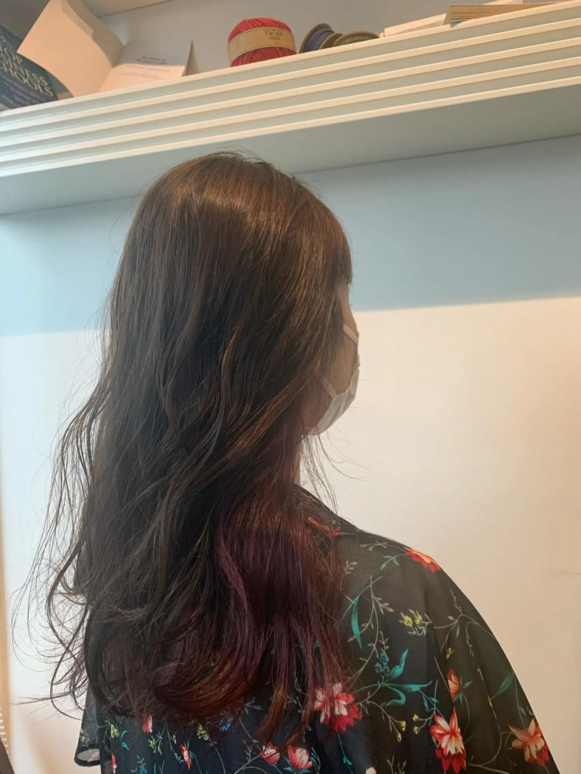 ロング パープルカラー ヘアカラー トリートメント ヘッドスパ ヘアセット 山口 竣也のヘアスタイル