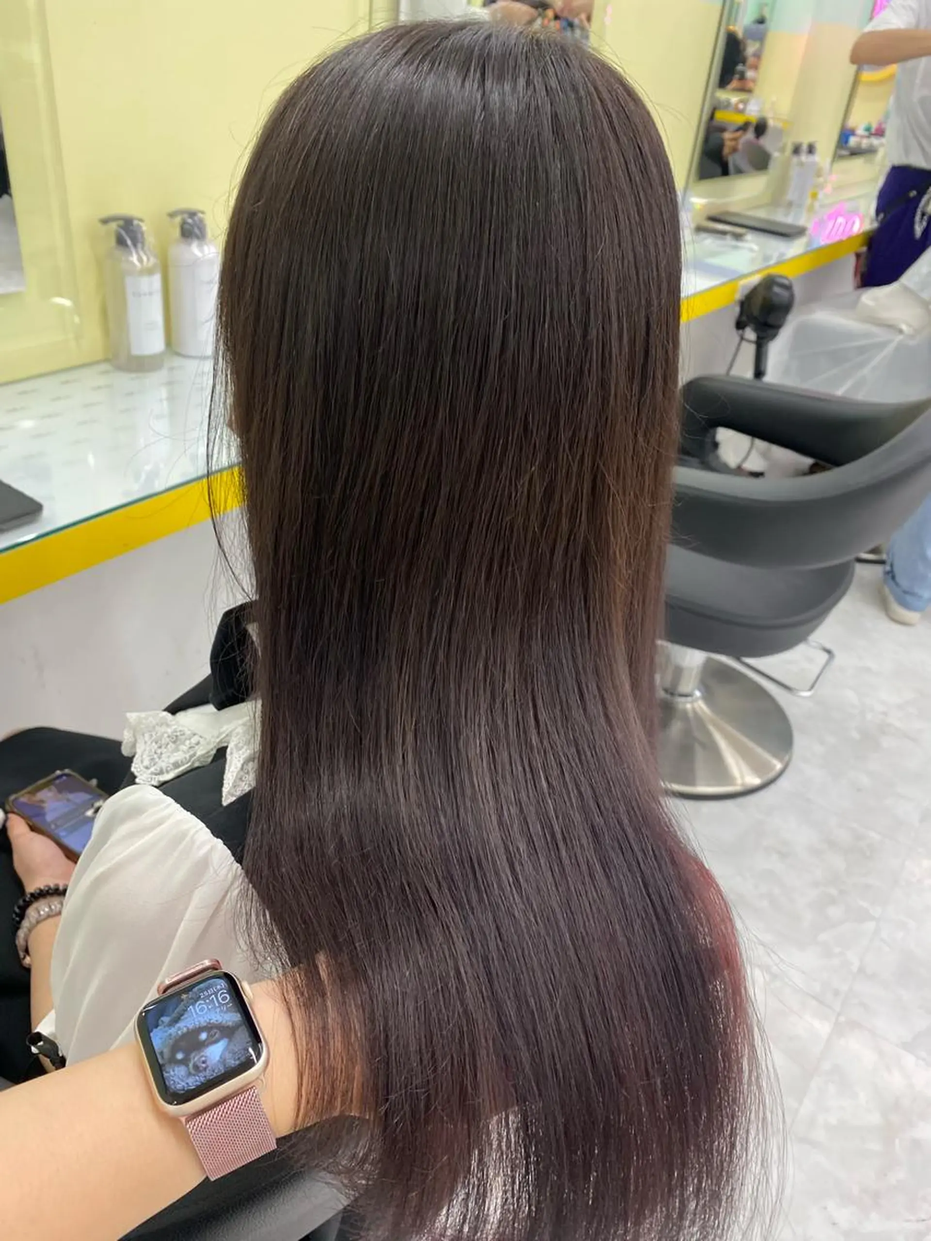 ロング カラー ヘアアレンジ linette所属・🐩推し活🐩 FUTABA🍒のヘアスタイル