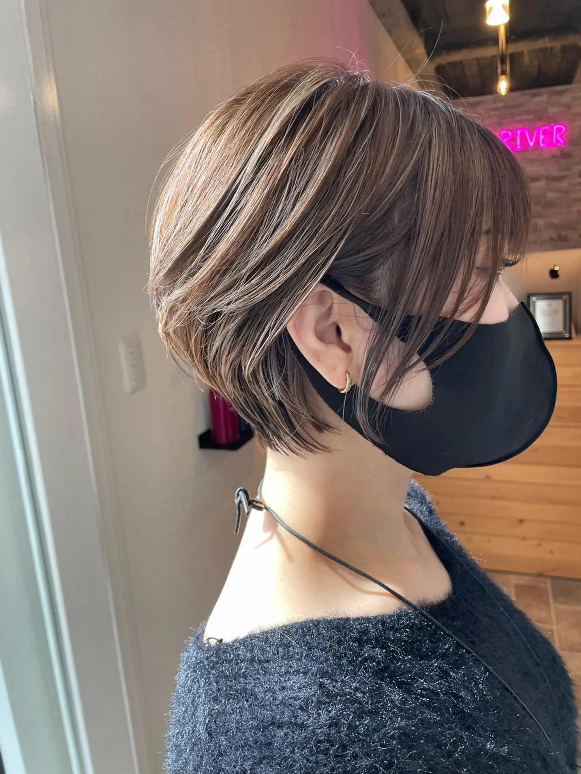 ショート カラー ハイライトカラー ハイライト ショートヘア カット ヘアカラー STAR RIVER所属・YUI/ ブリーチカラー🌷のヘアスタイル