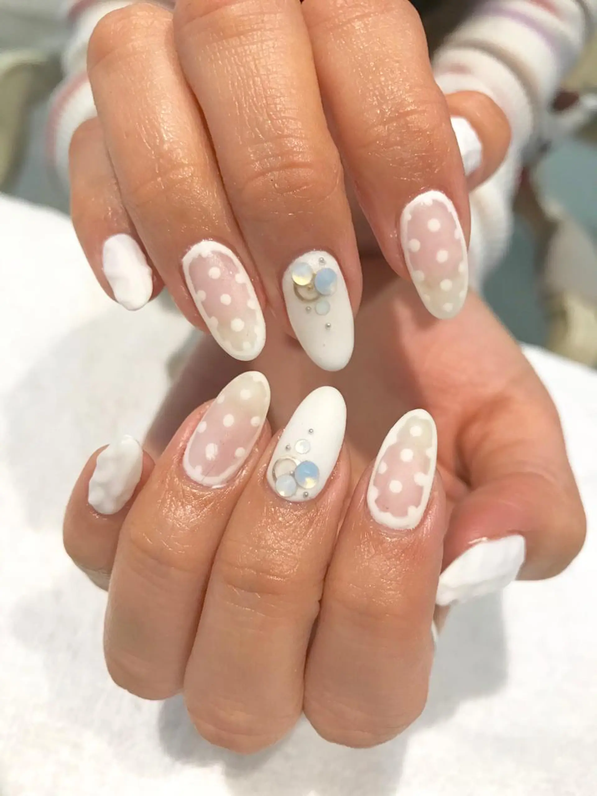 ネイル ドット マットネイル ハンドネイル Re Pearl～コーディネートサロン～ 市駅前店所属・NARUMI HYODOのネイルデザイン