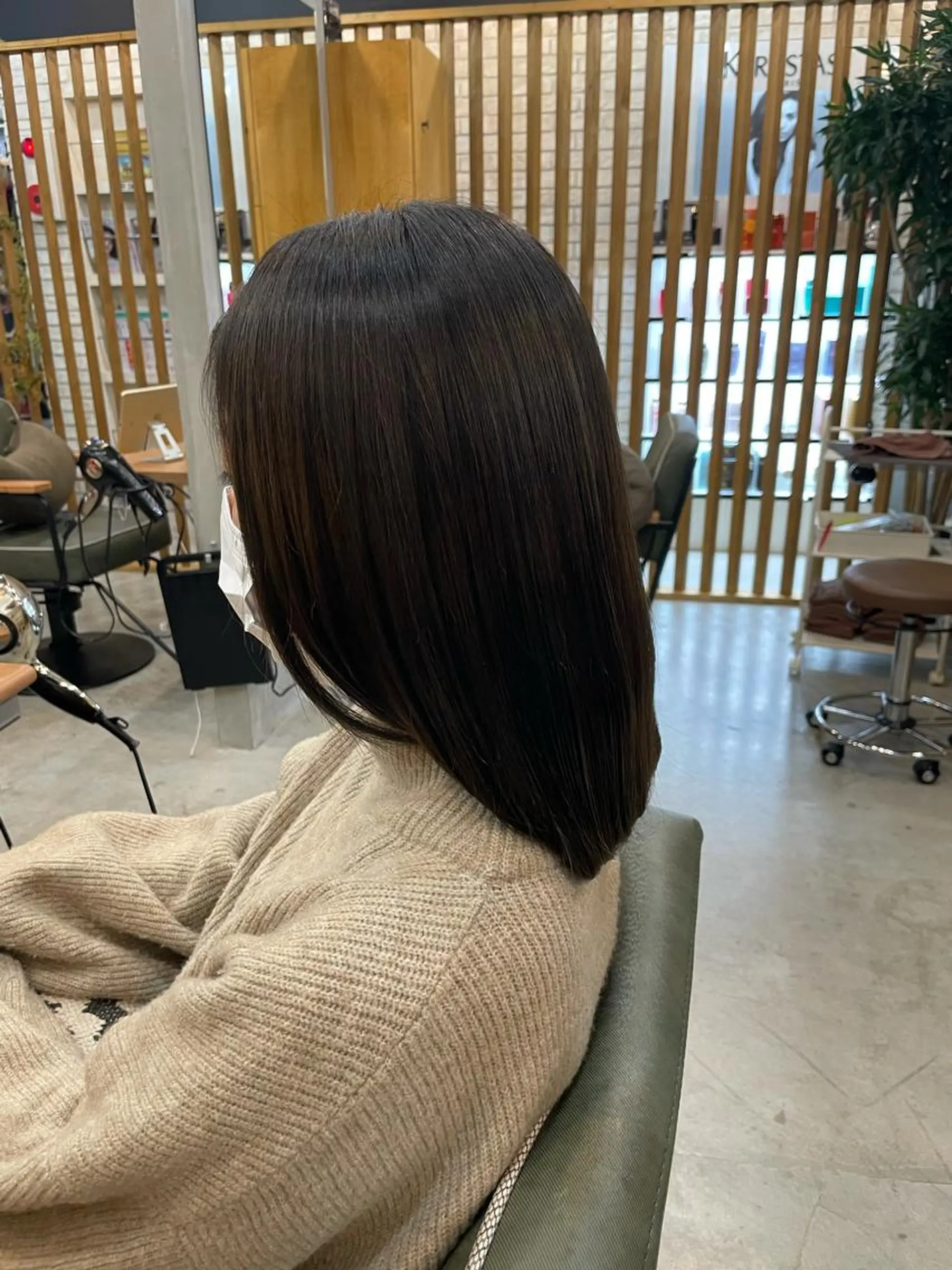 セミロング カラー ヘアカラー hairsalon Laugh-ter所属・荻田 佳菜子のヘアスタイル