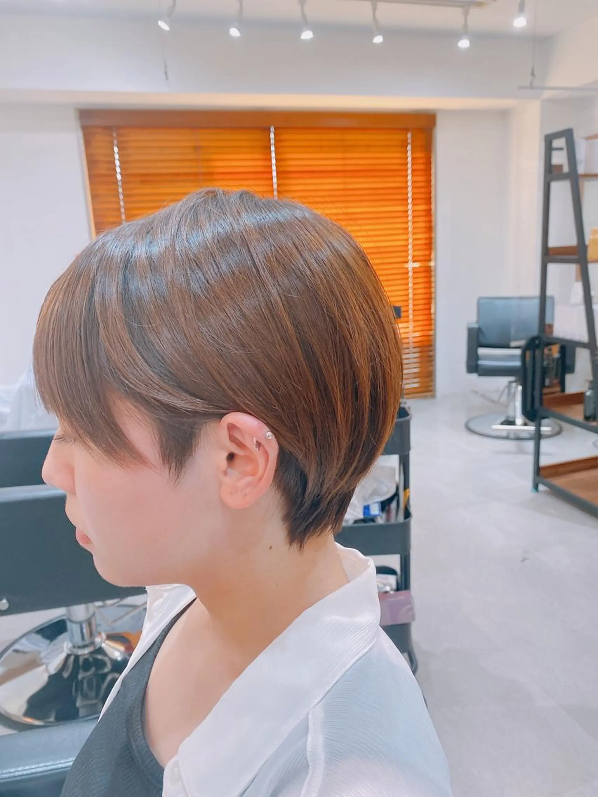 ショート カラー 銀座⚜️【脱白髪染め 美髪矯正】トグチのヘアスタイル