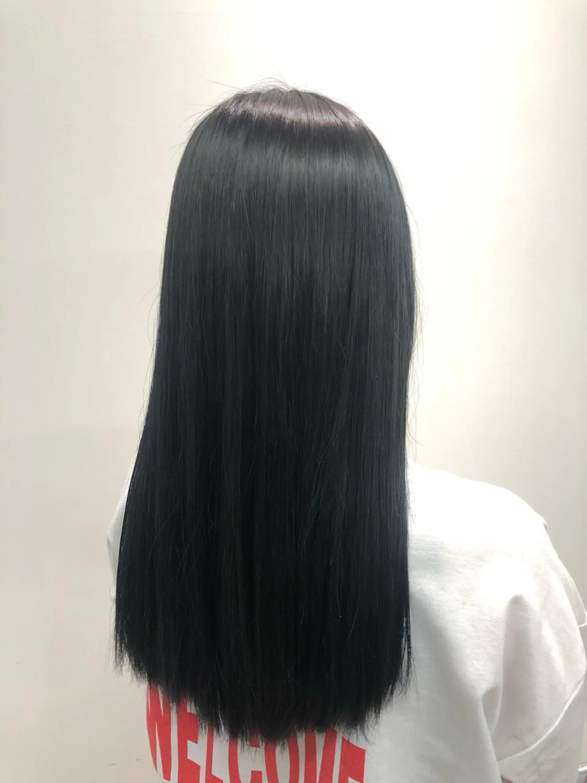 ロング カラー 黒髪 ブルーカラー ブルーブラック トリートメント カバサワ カエデのヘアスタイル