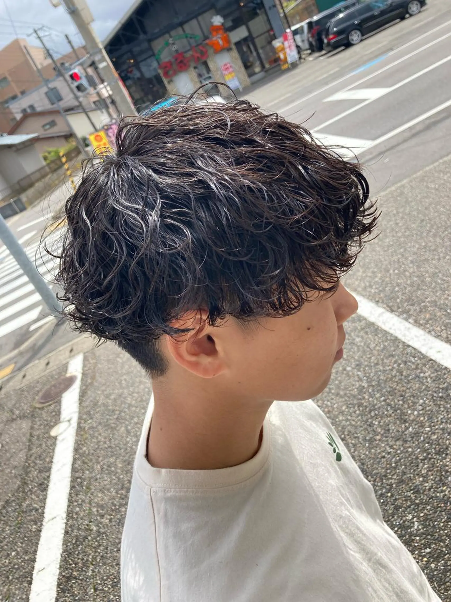 ミディアム パーマ メンズ 波巻きパーマ パーマが得意な【最高 悠斗】のヘアスタイル