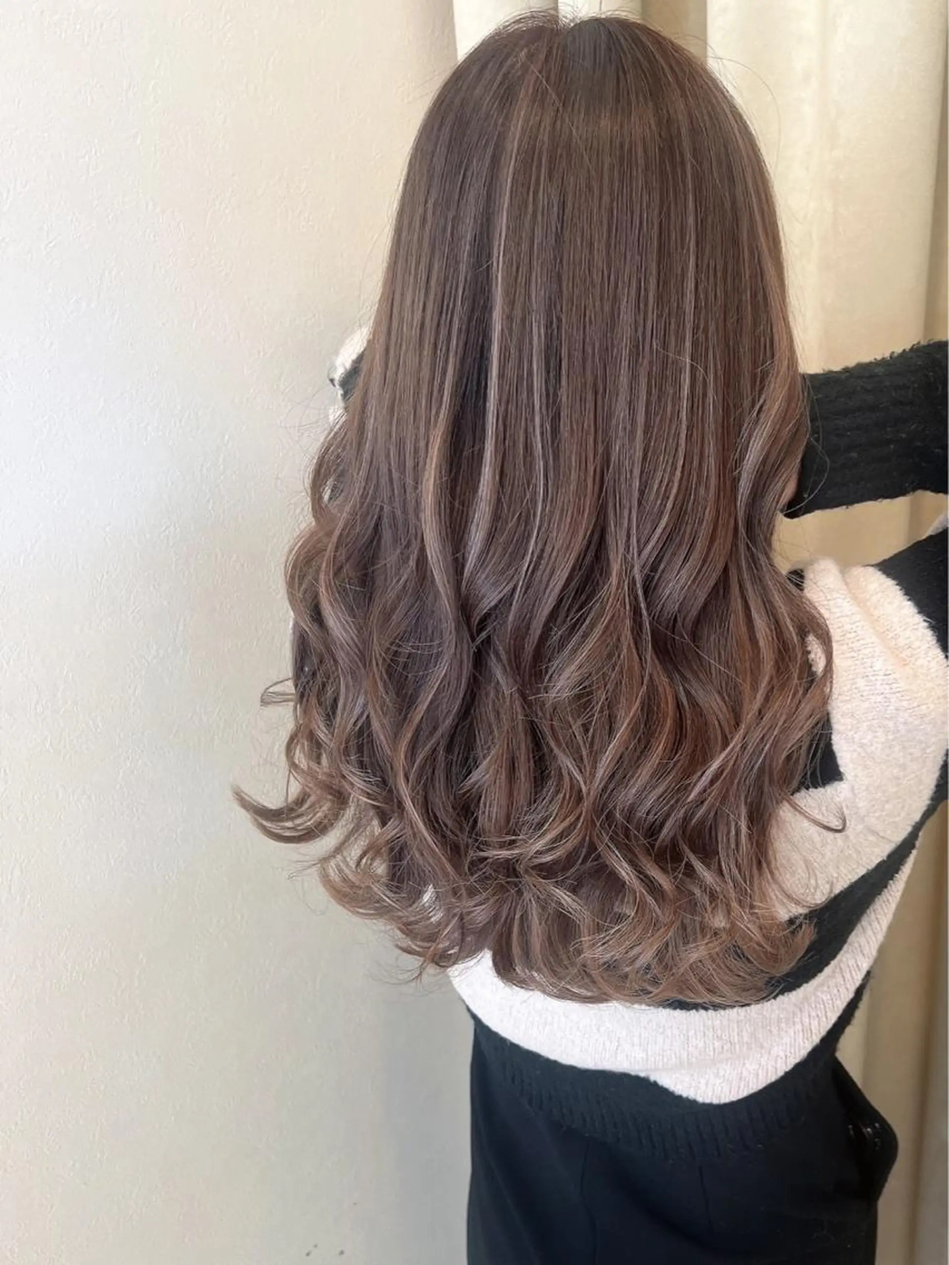 セミロング カラー ヘアアレンジ ハイライトカラー ハイライト エクステ＆カラー 特化F-card上通のヘアスタイル