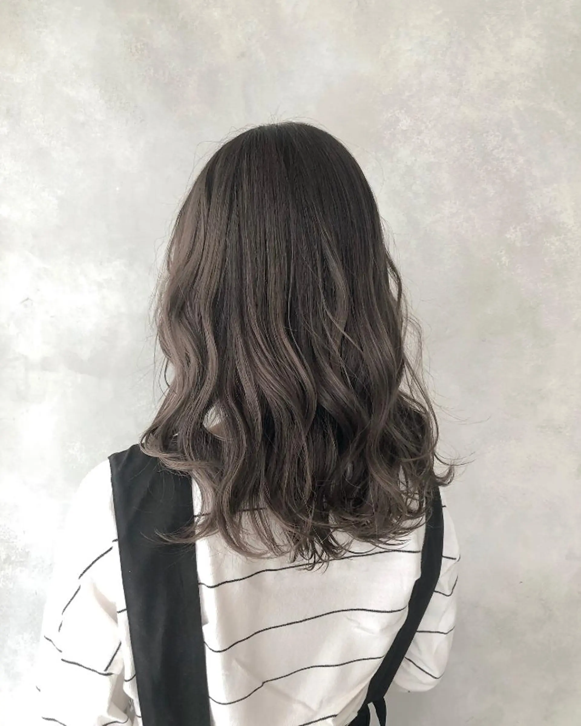 セミロング カラー Lomalia shihomi🌼のヘアスタイル