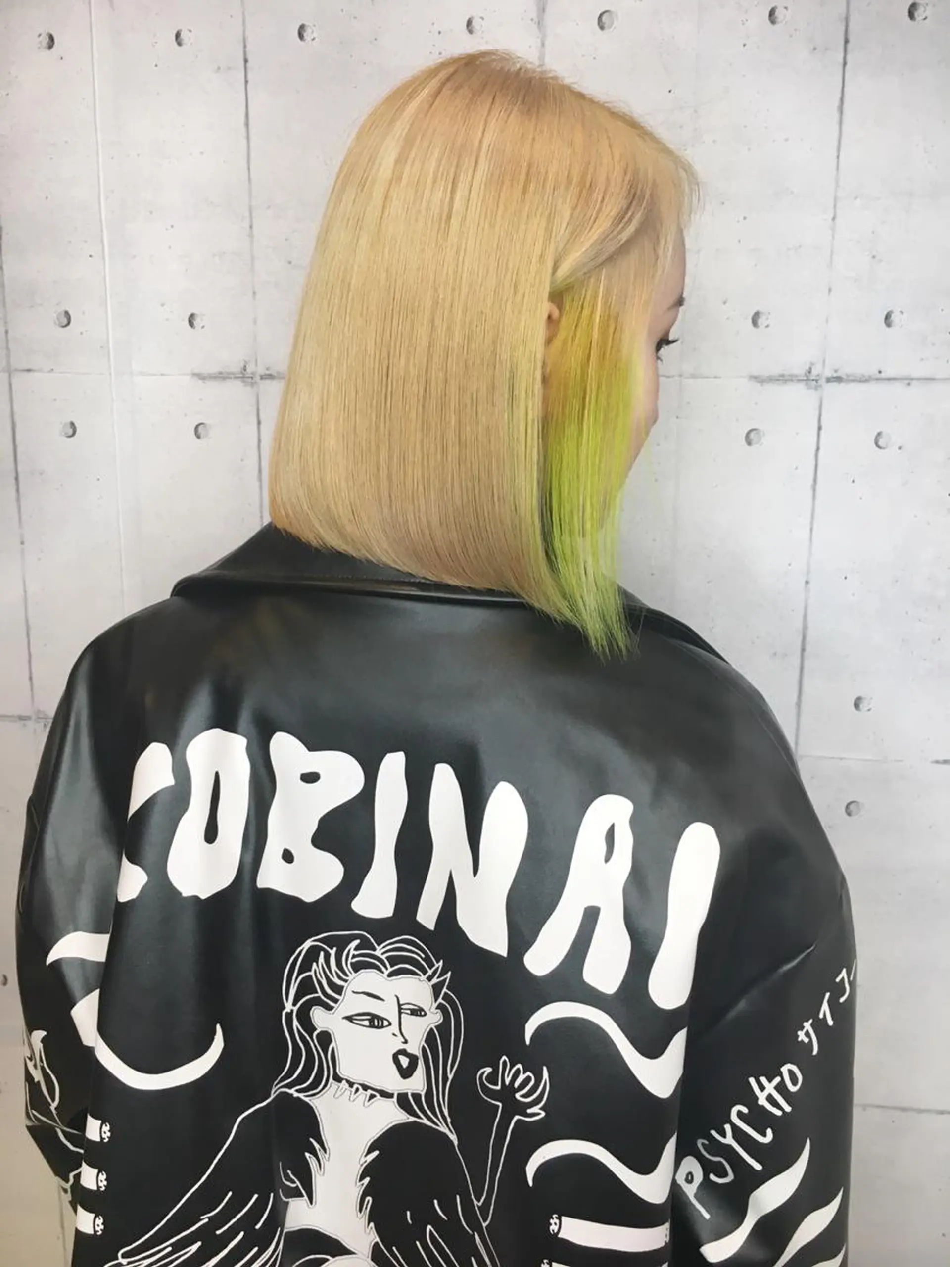 ミディアム カラー ブロンド イエローカラー 韓・中華美女ヘア 🇰🇷×🇨🇳のヘアスタイル