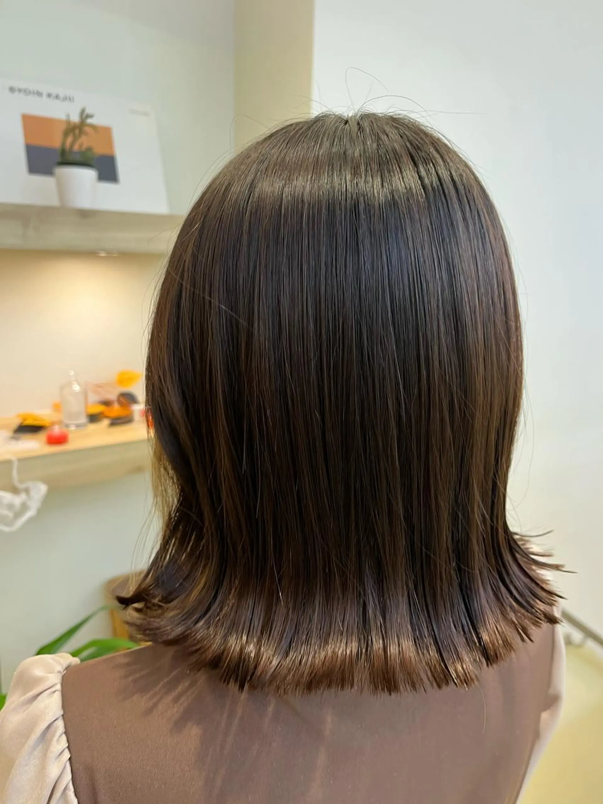 ミディアム カット トリートメント コテ巻き風パーマ🫧 麻尋のヘアスタイル