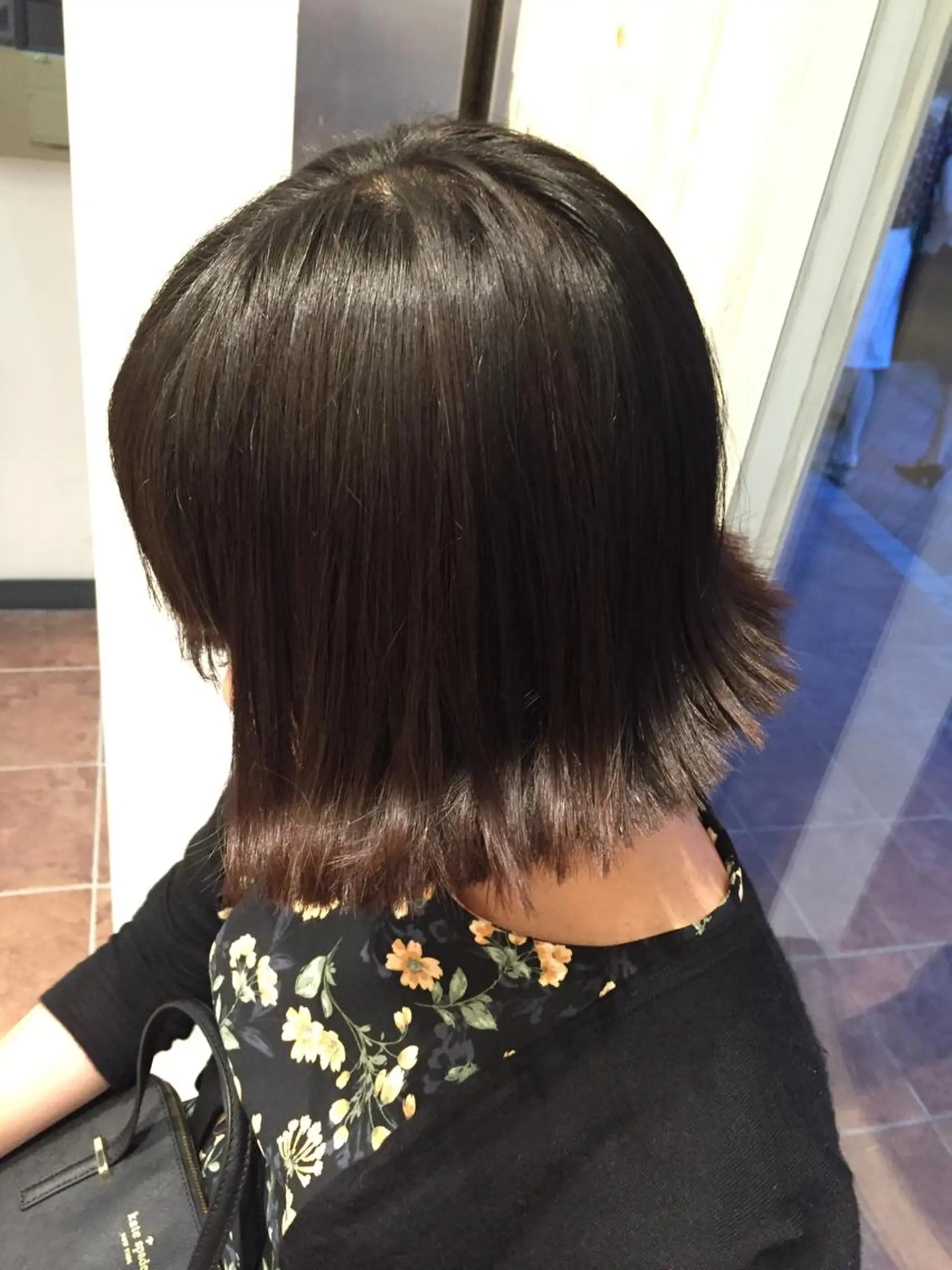 ショート ボブ 吉岡 三四朗のヘアスタイル