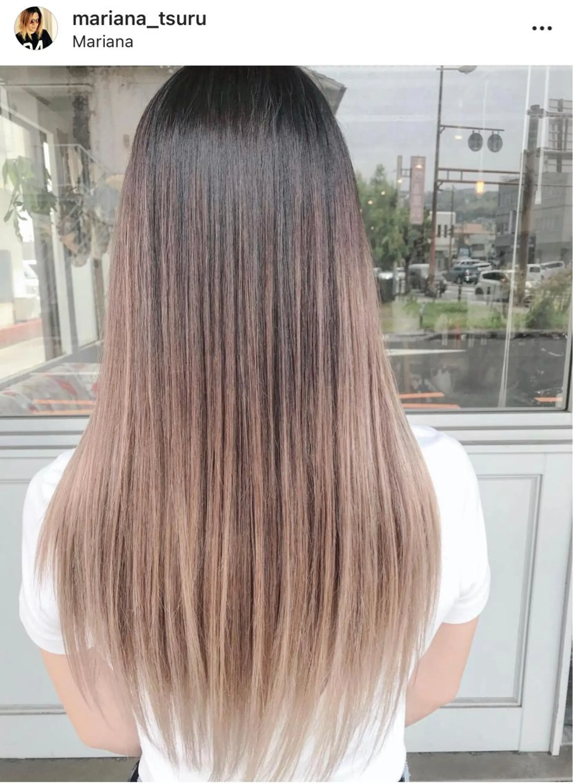 ロング カラー ヘアアレンジ お団子ヘア 切りっぱなしボブ バレイヤージュ デザインカラー グラデーションカラー Mariana/ 鶴原-ハイライトのヘアスタイル
