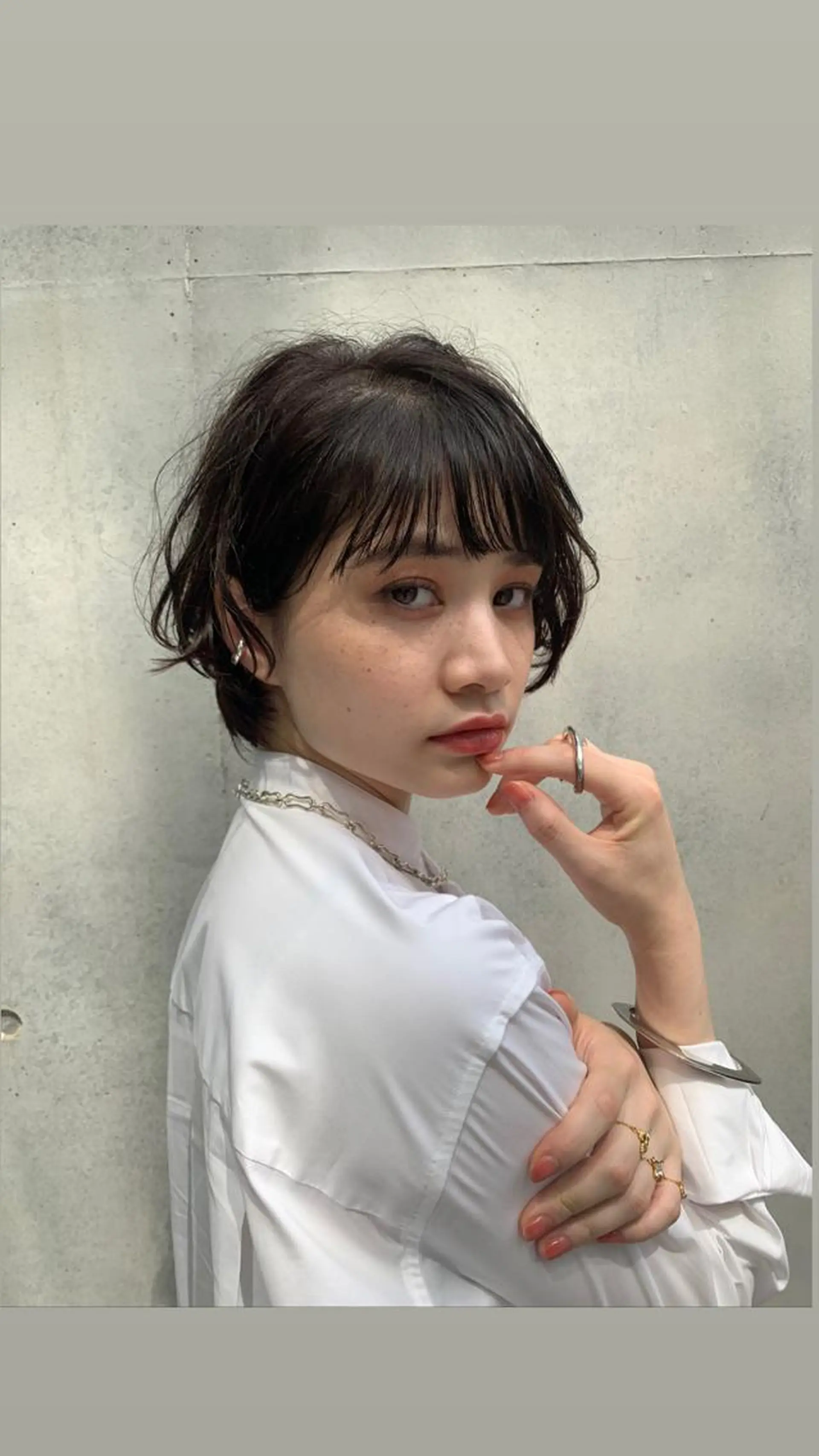 ショート 丸みショート ショートヘア 髪質改善/縮毛矯正/ 艶カラー/内山翔太のヘアスタイル