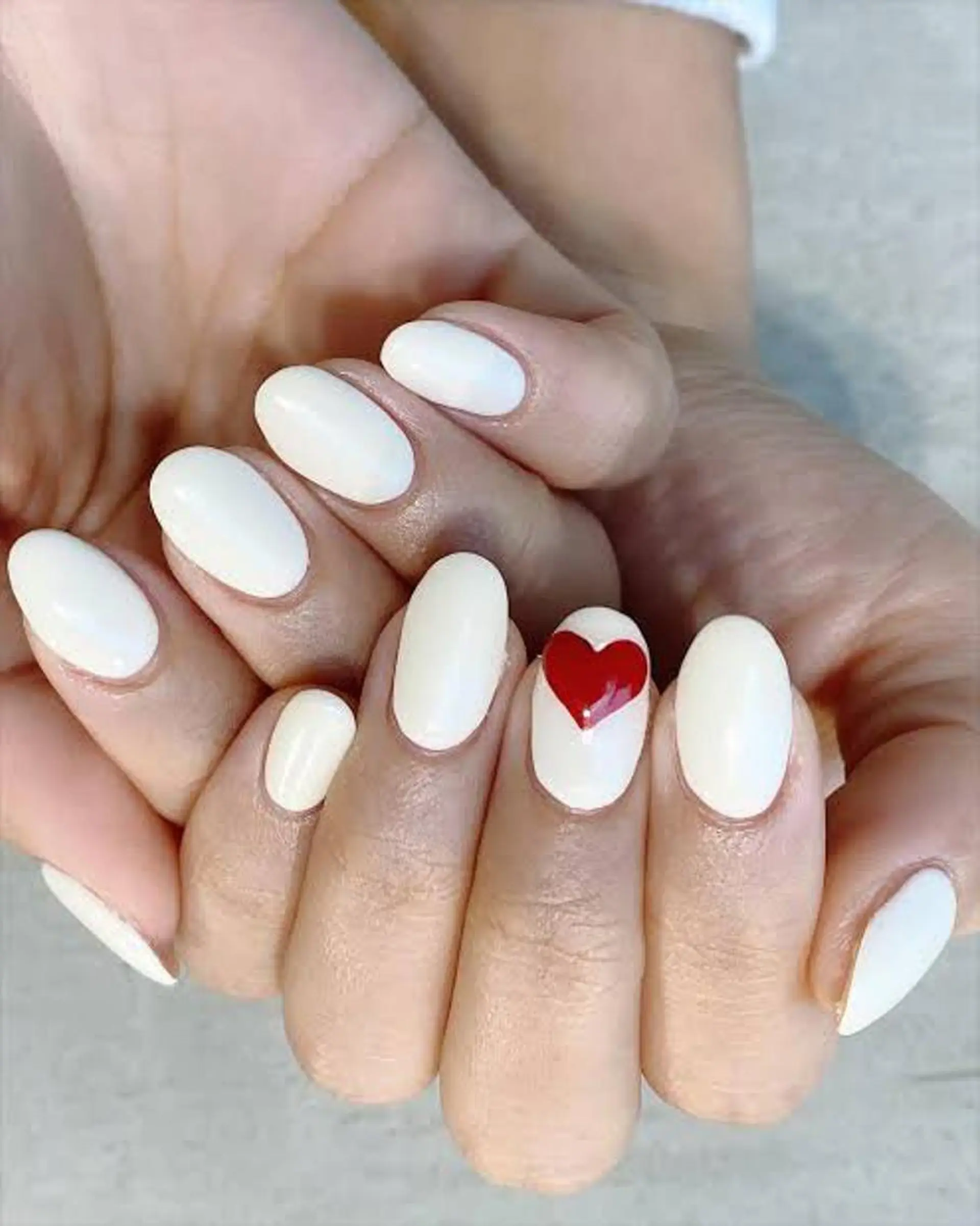 ネイル ジェルネイル オフィスネイル パラジェル Bianca 名駅店 rinnのネイルデザイン