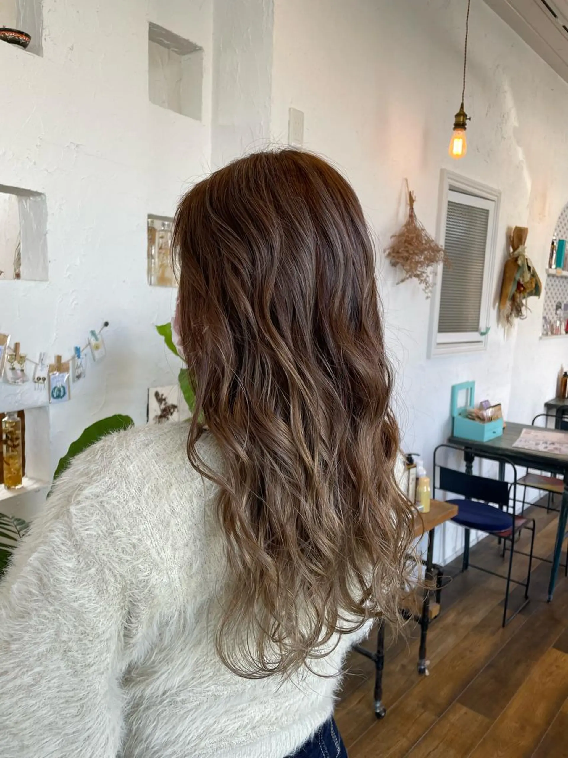 ロング カラー バレイヤージュ ベージュカラー ブリーチ ハイライトカラー 外国人風カラー ヘアカラー 🌸小掛🌸 豊橋外国人風カラーのヘアスタイル