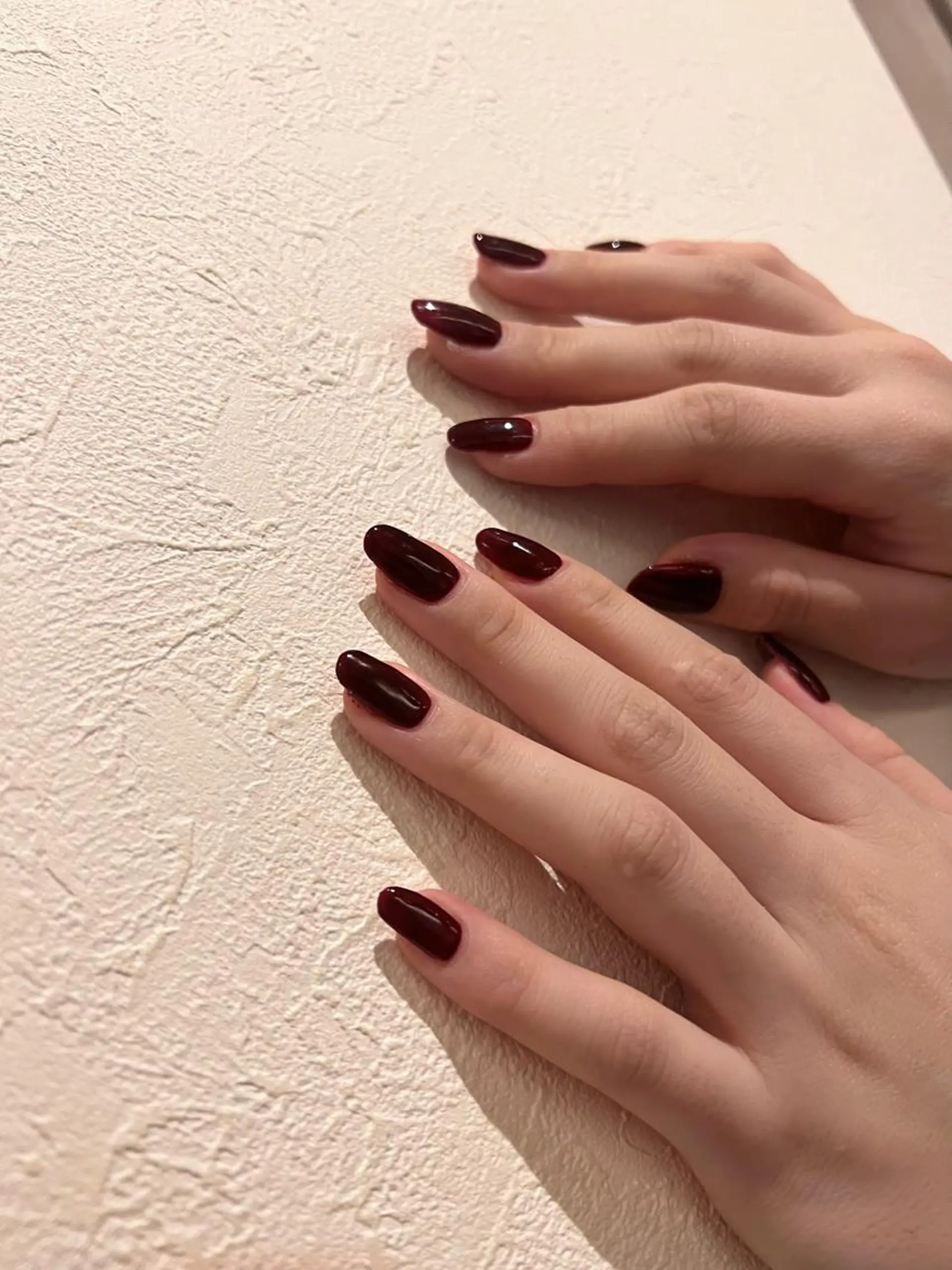 セミロング ハンドネイル 𝐞𝐚𝐜𝐡 nanami🩰のネイルデザイン
